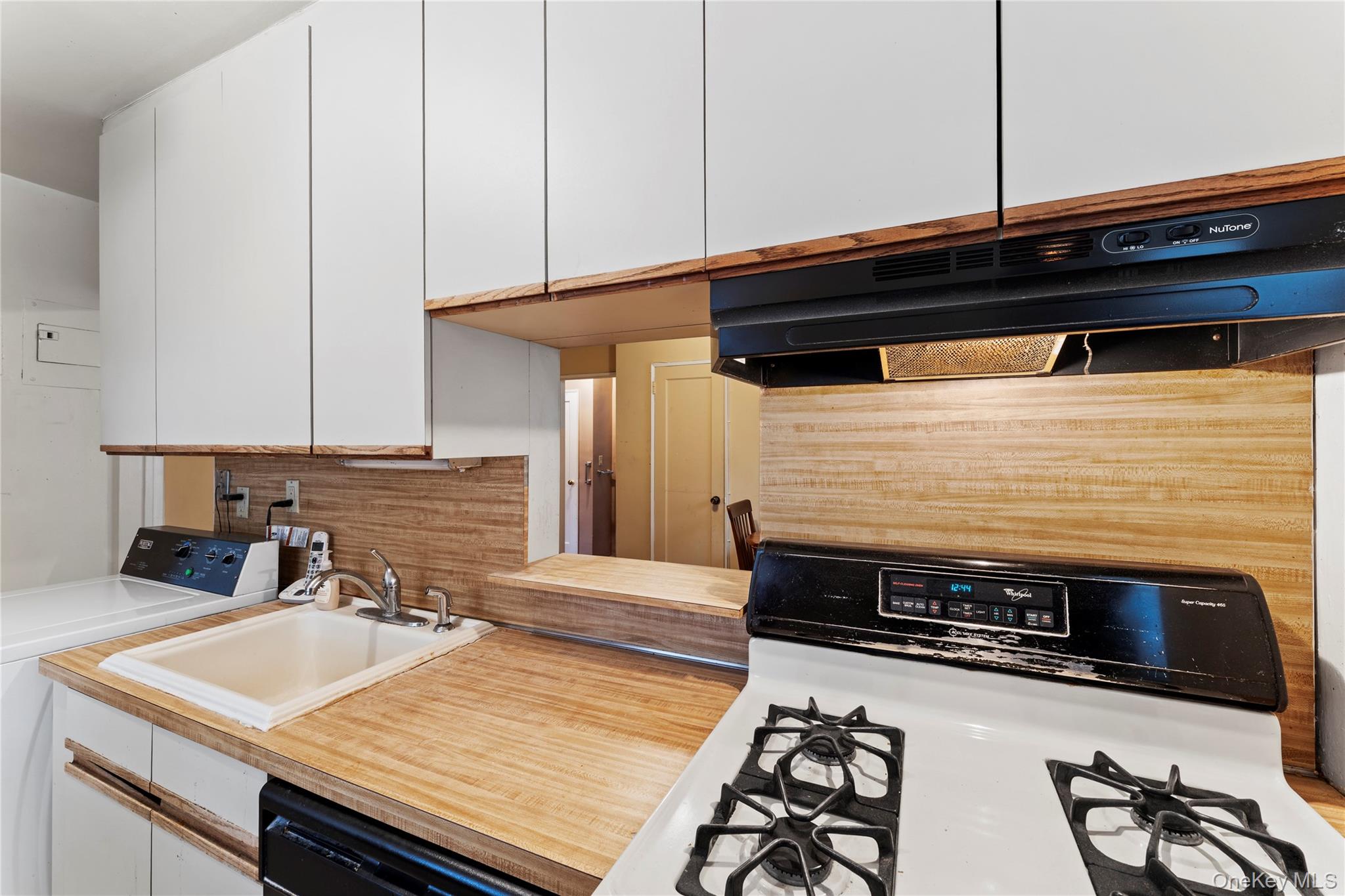 251-29 61st Avenue # #2-719, Little Neck, NY 11362