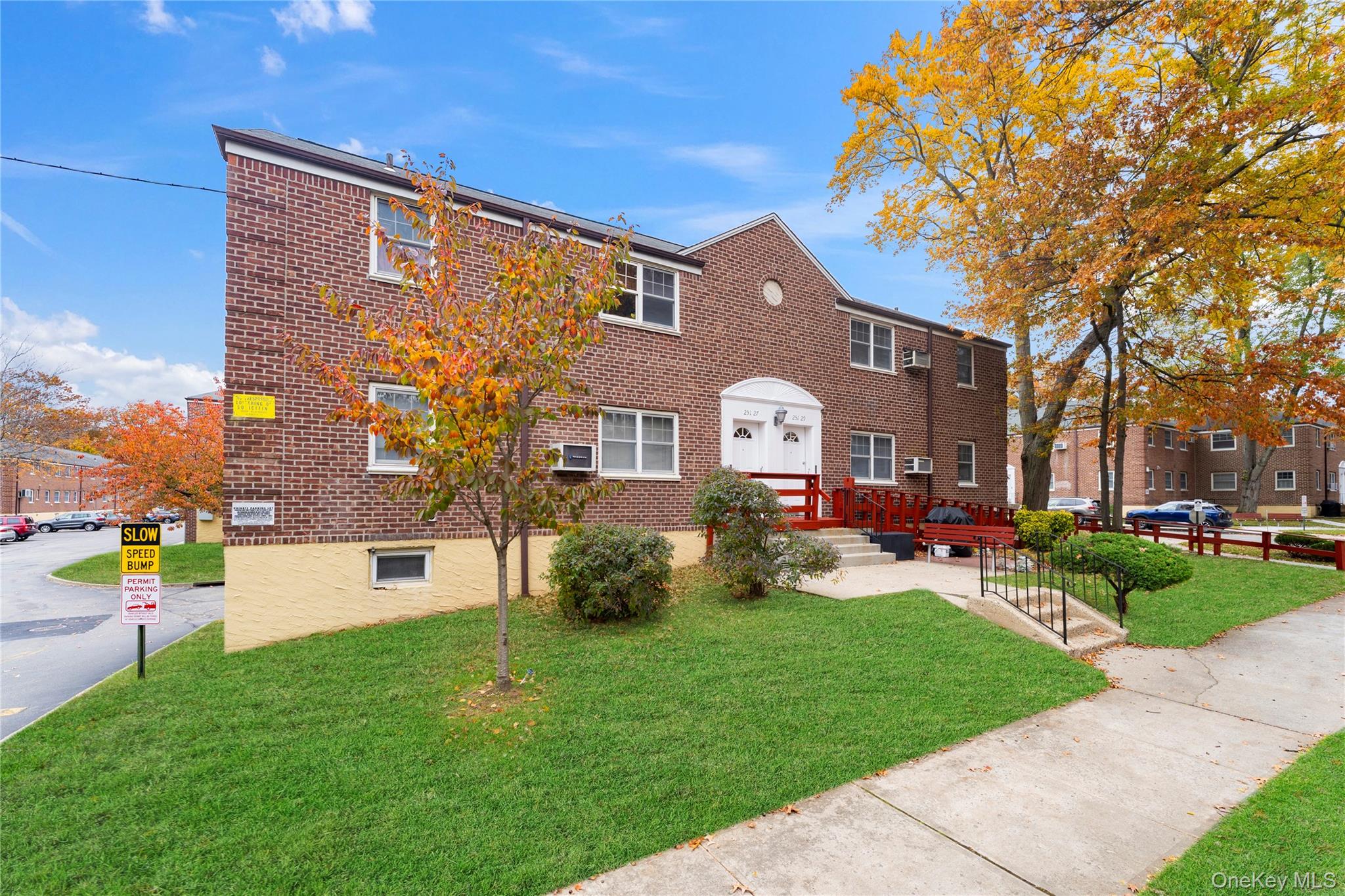 251-29 61st Avenue # #2-719, Little Neck, NY 11362