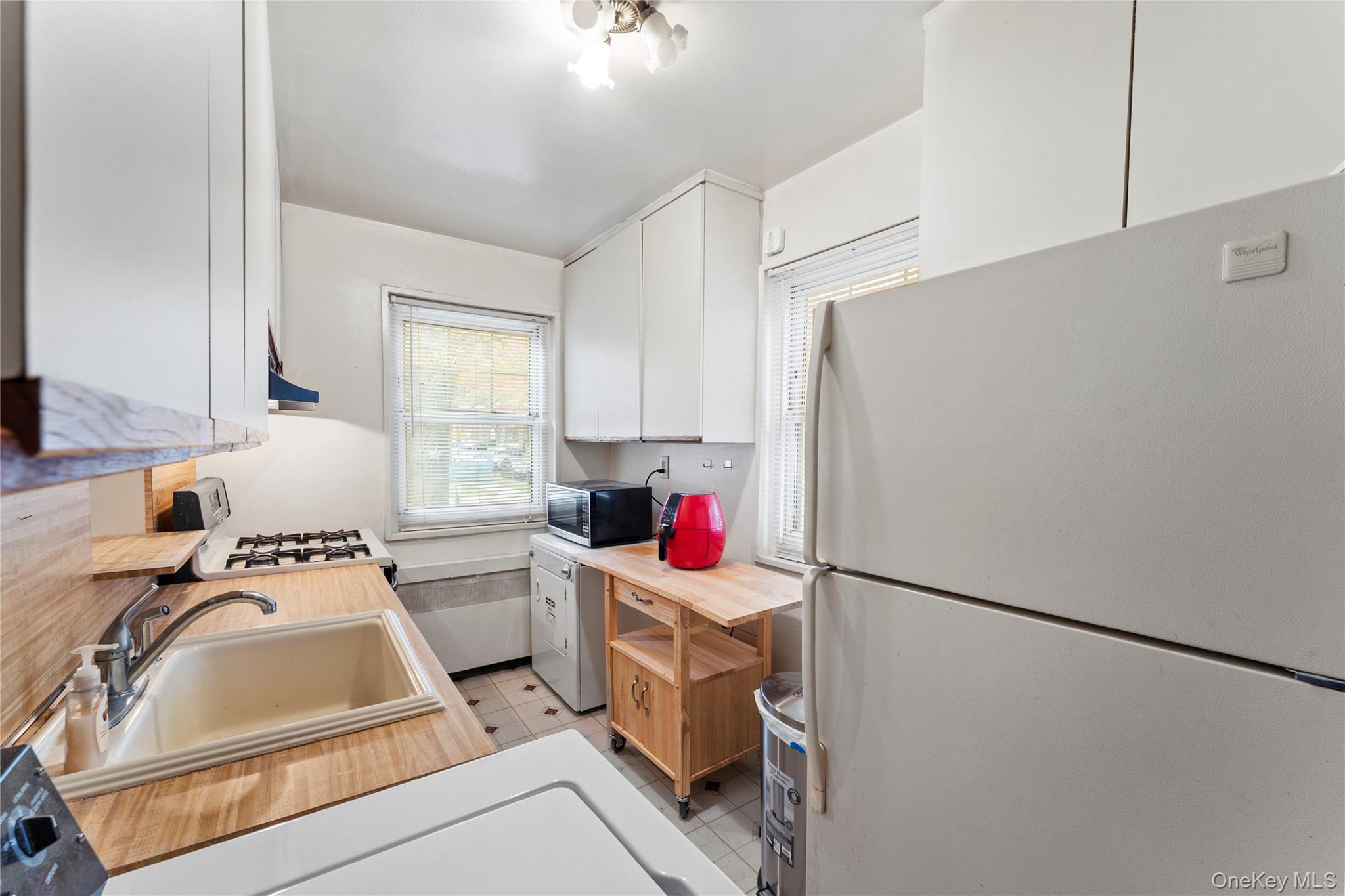 251-29 61st Avenue # #2-719, Little Neck, NY 11362