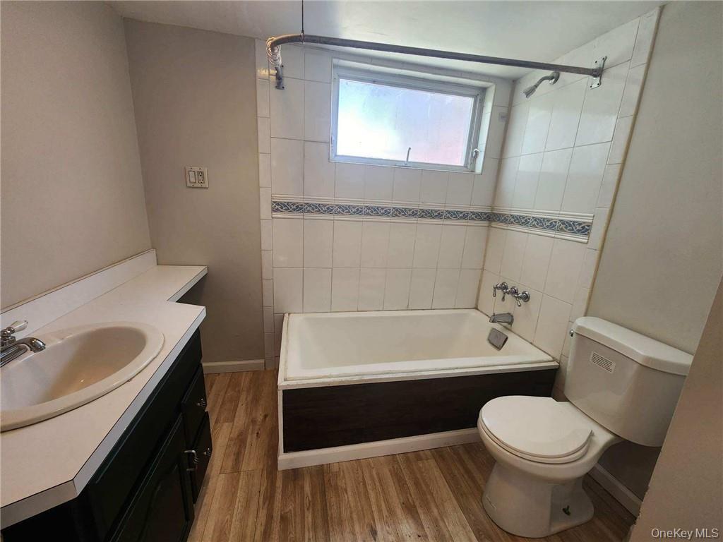 59 Oak Street, Walden, NY 12586