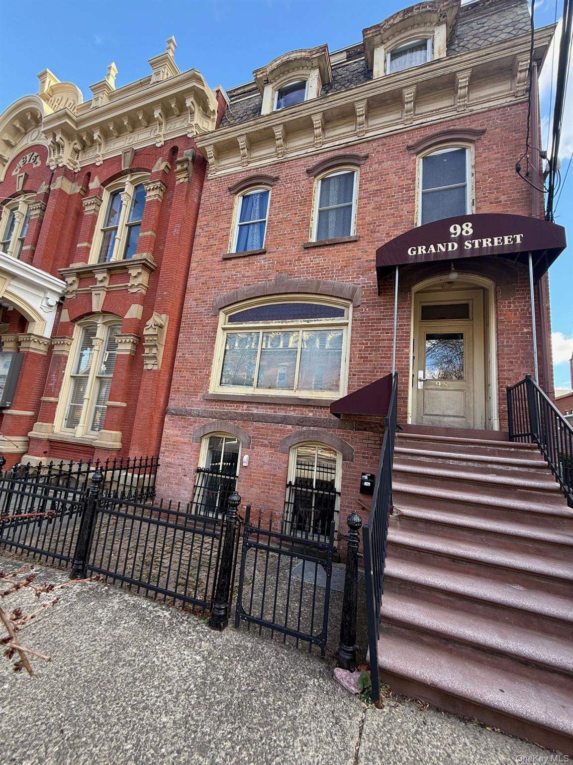 98 Grand Street, Newburgh, NY 12550