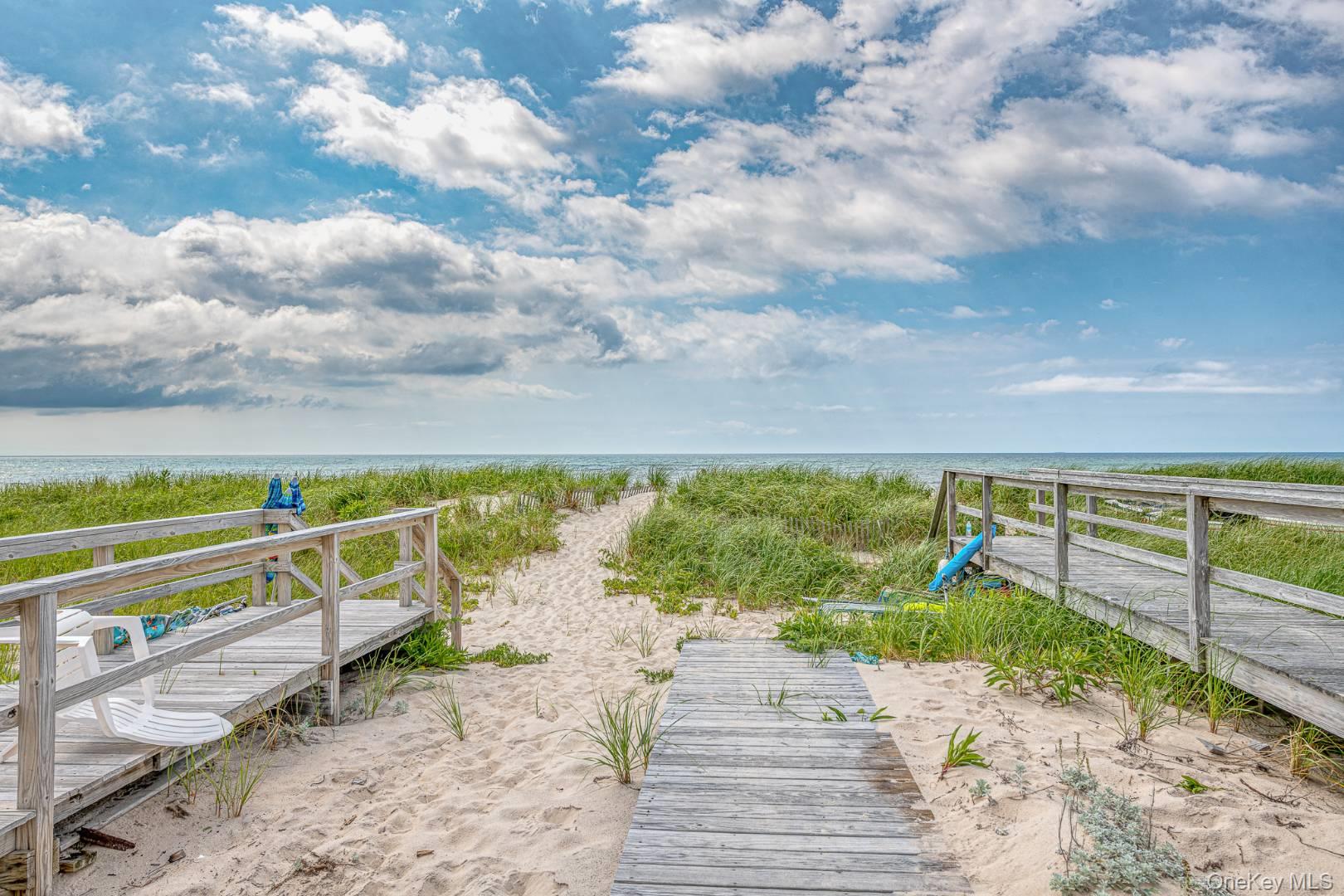 826 Dune Road, Westhampton Dunes, NY 11978