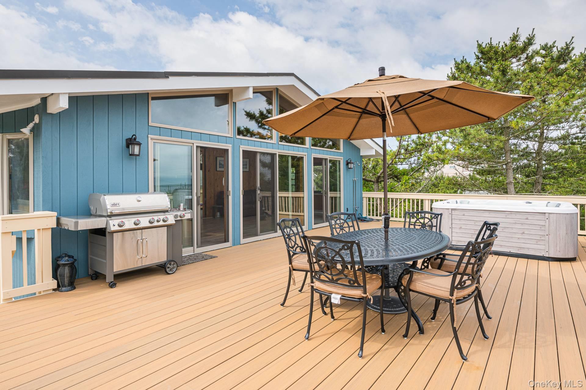 826 Dune Road, Westhampton Dunes, NY 11978