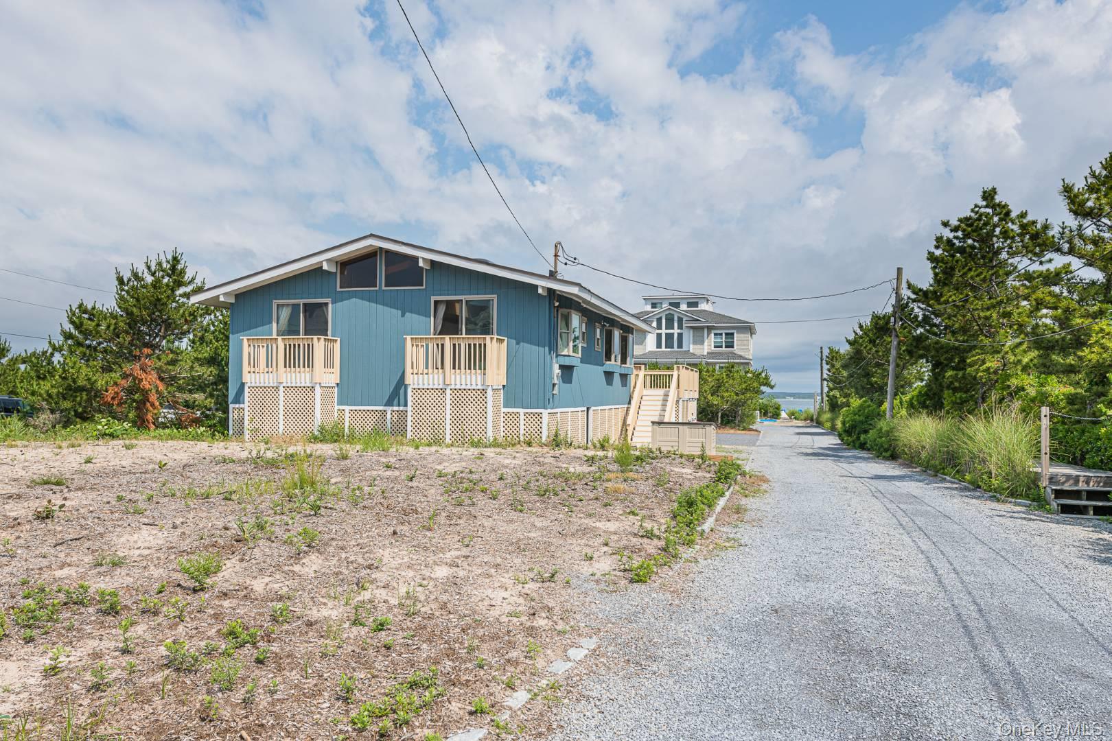 826 Dune Road, Westhampton Dunes, NY 11978