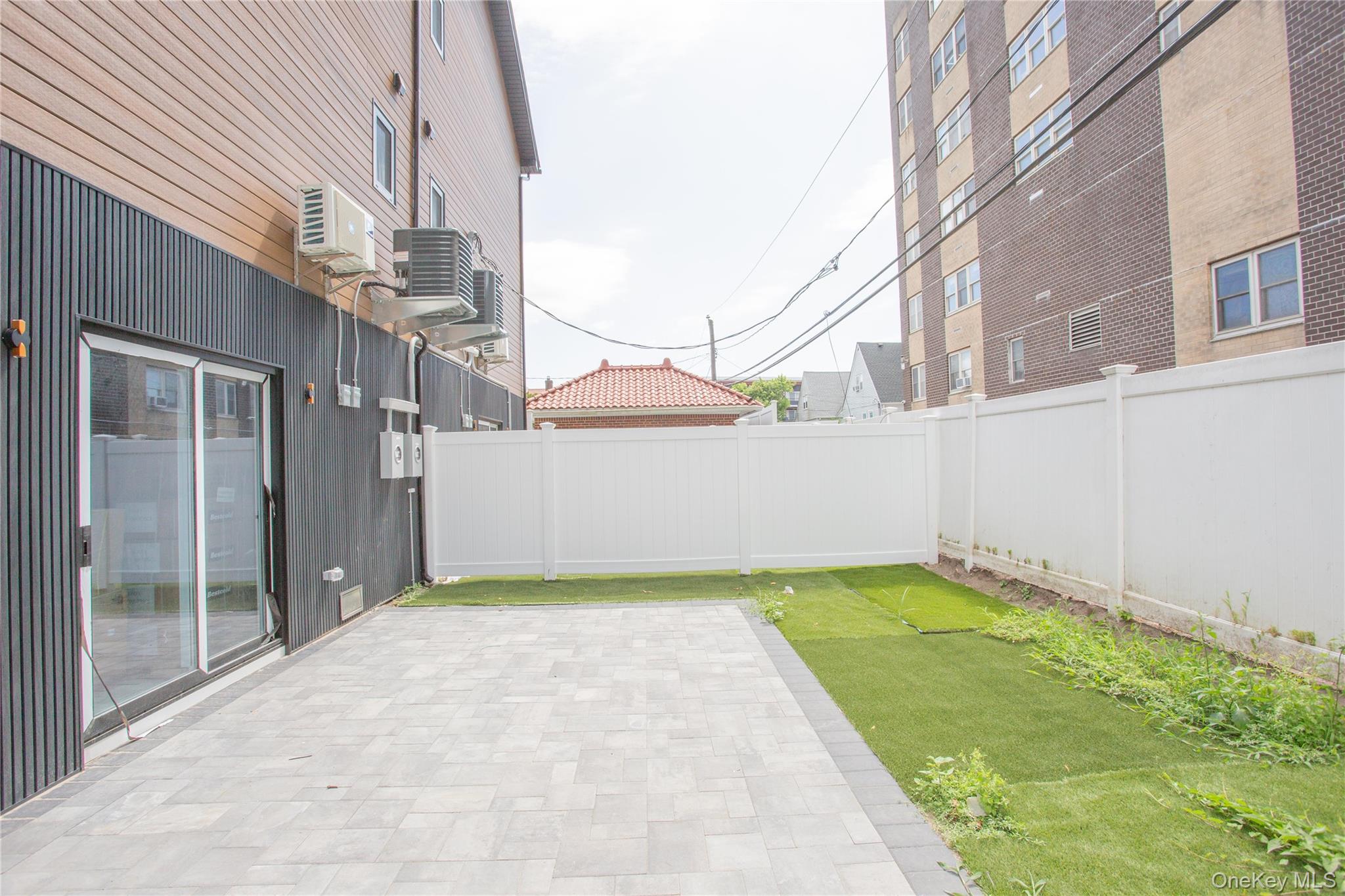 622 W Penn Street # A1, Long Beach, NY 11561