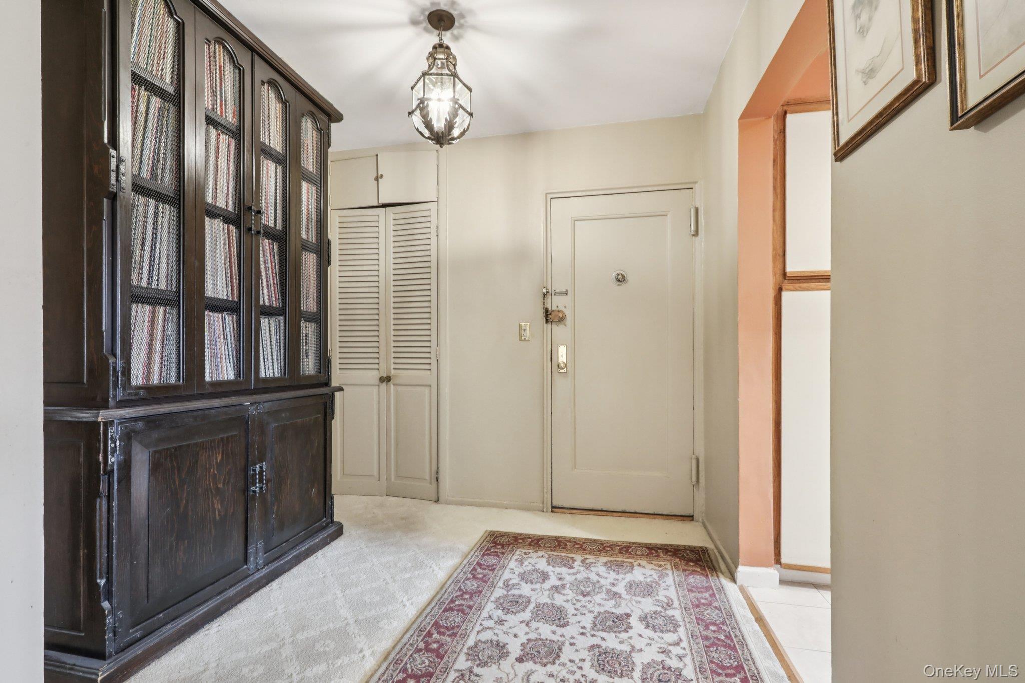 40 Lawrence Drive # A, White Plains, NY 10603