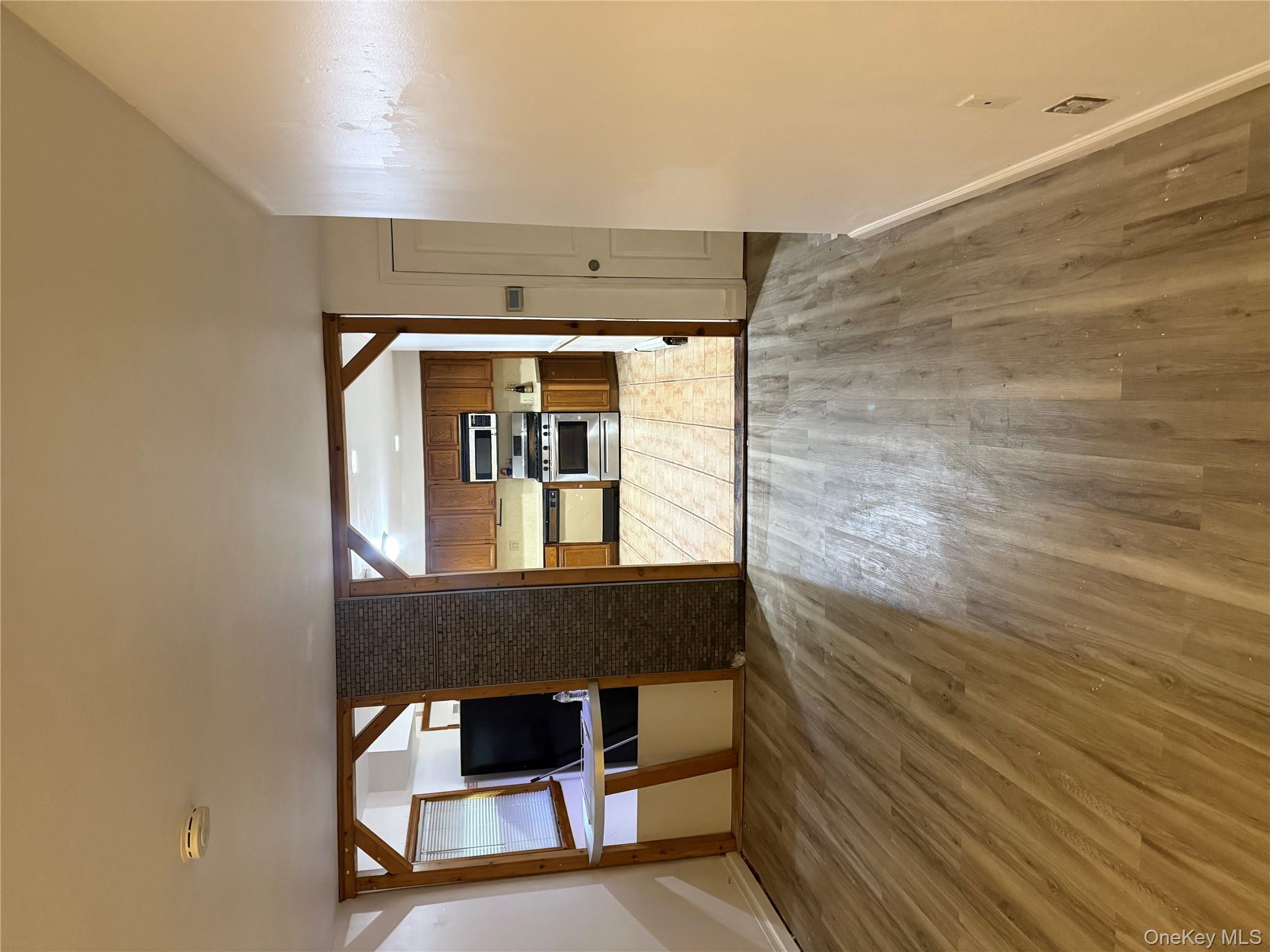 178 Commack Road, Deer Park, NY 11729