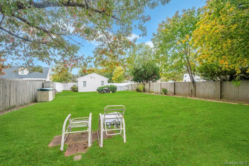 182 Commack Road, Deer Park, NY 11729