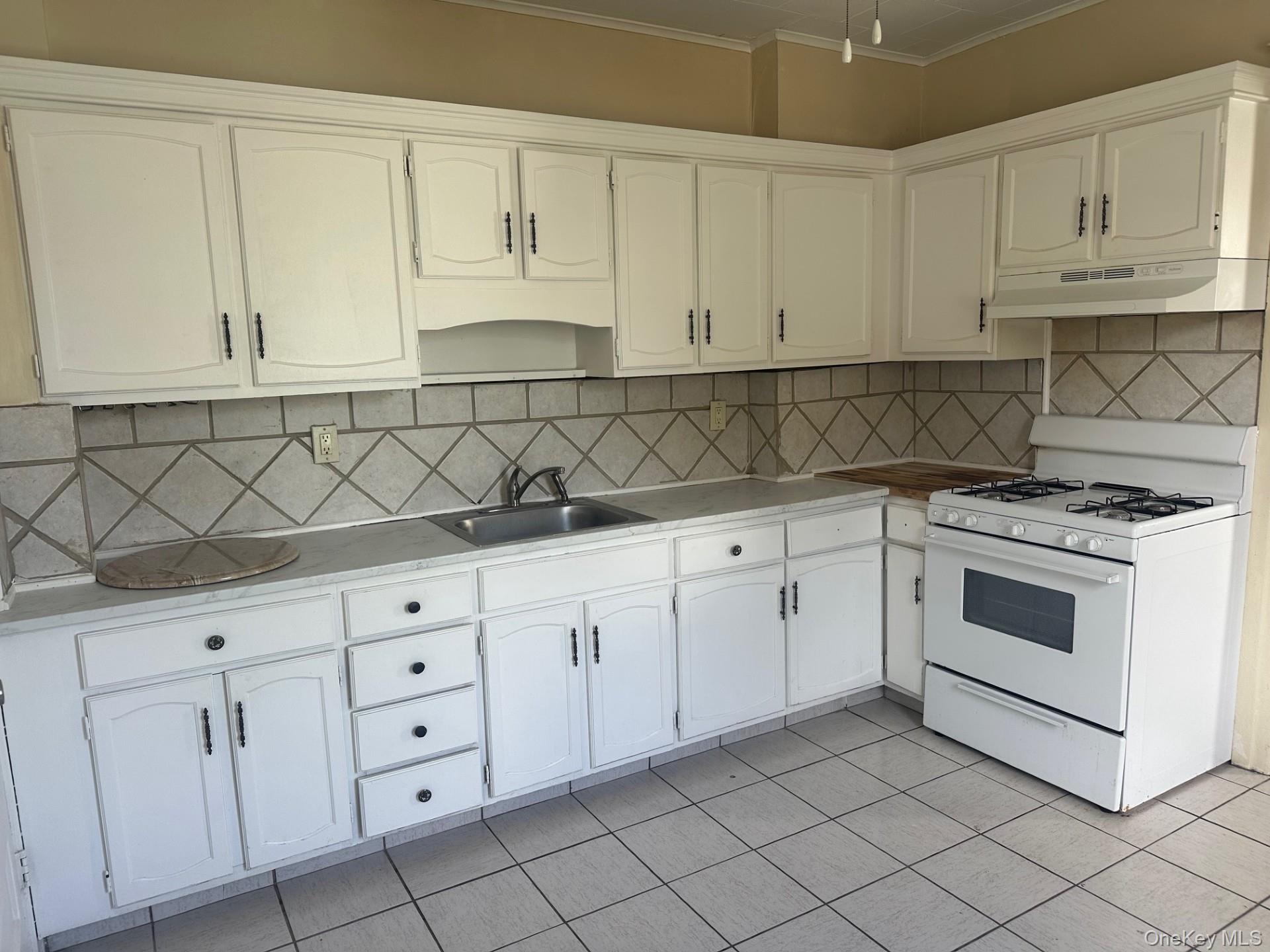 164 Mill Street # 2, Poughkeepsie, NY 12601