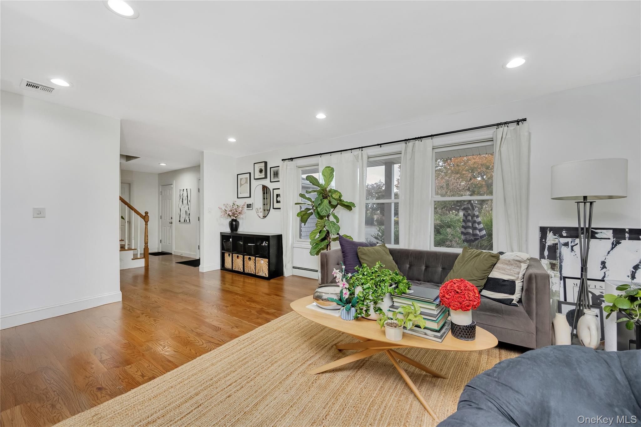 3256 Park Avenue, Wantagh, NY 11793