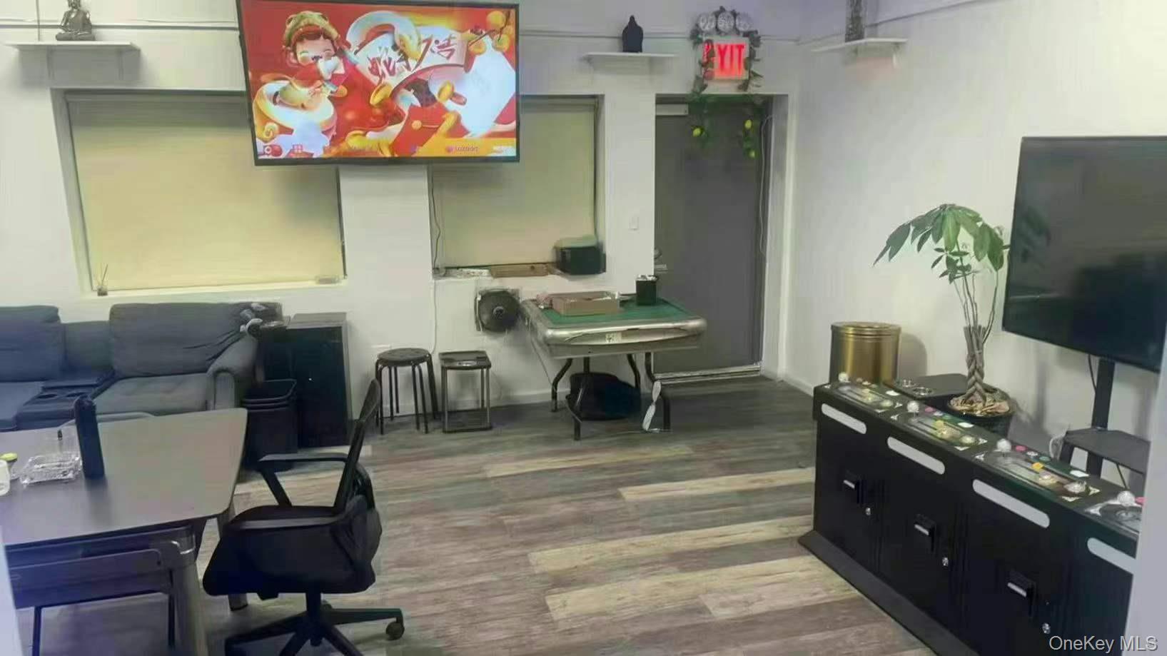 4121 HAIGHT  ST COLLEGE, Flushing, NY 11355