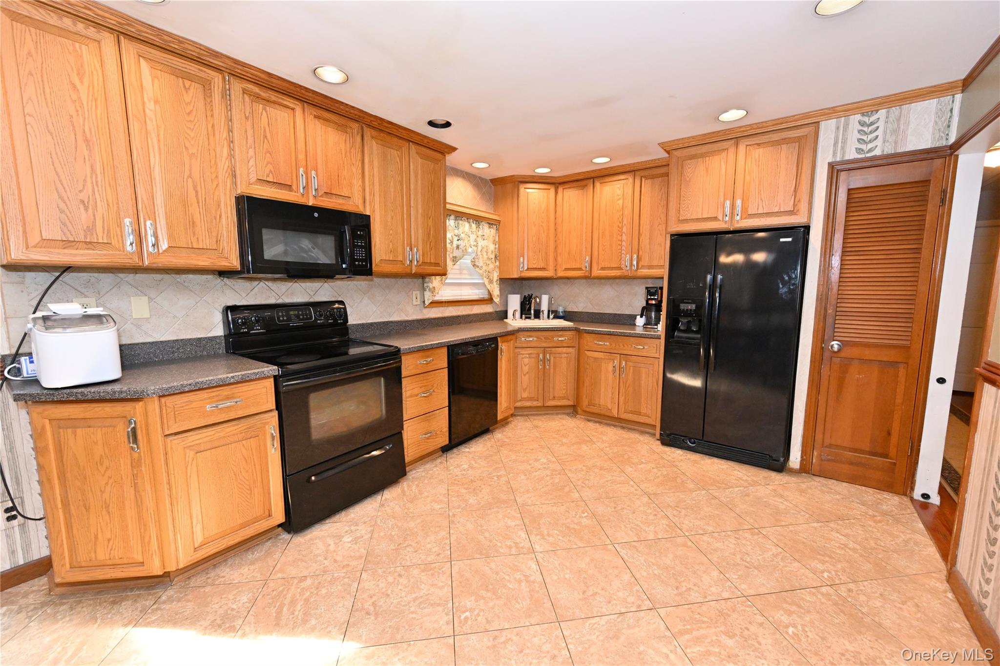 41 Harkin Road, Carmel, NY 10512