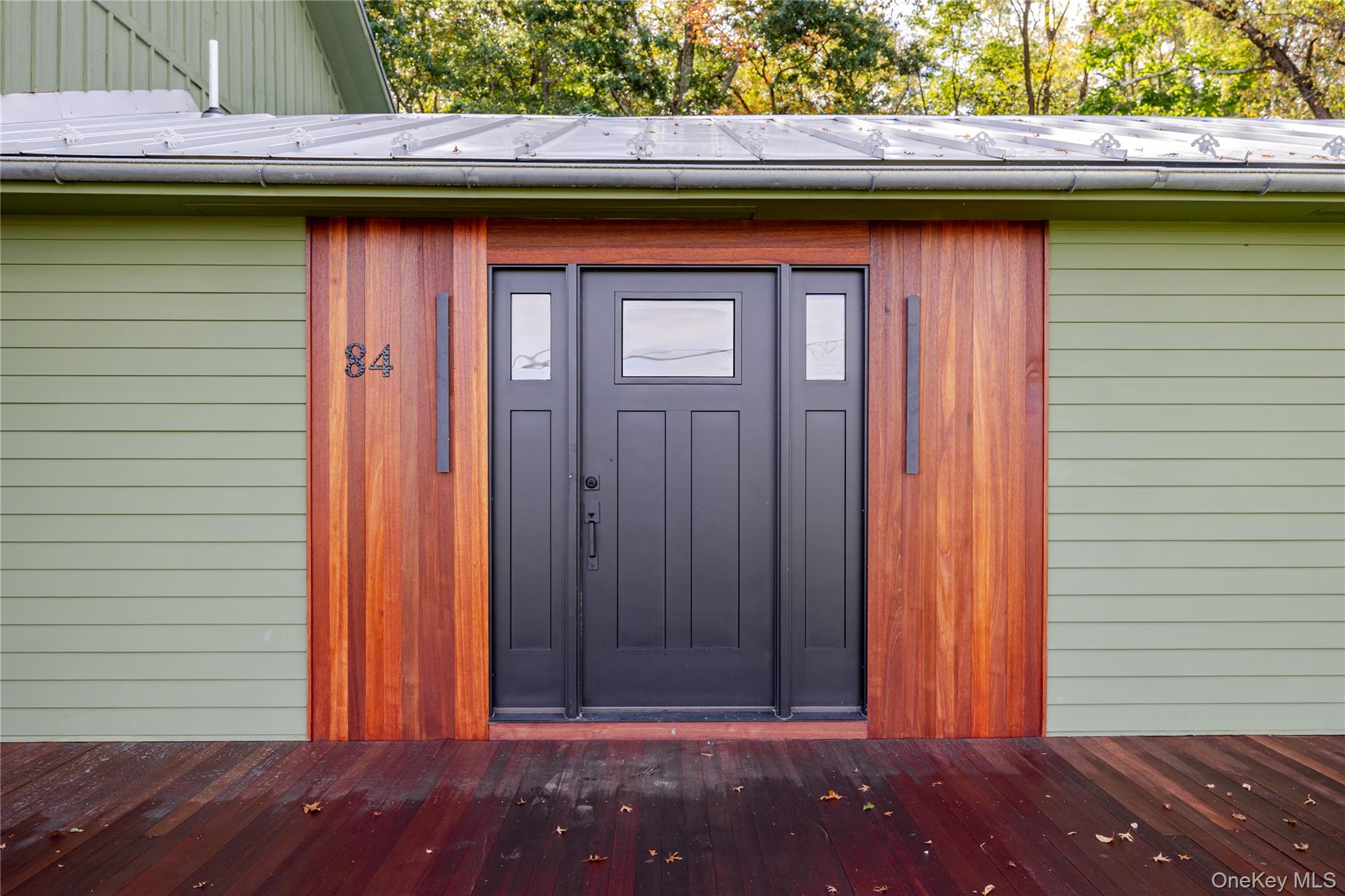 84 Rockefeller Lane, Red Hook, NY 12571