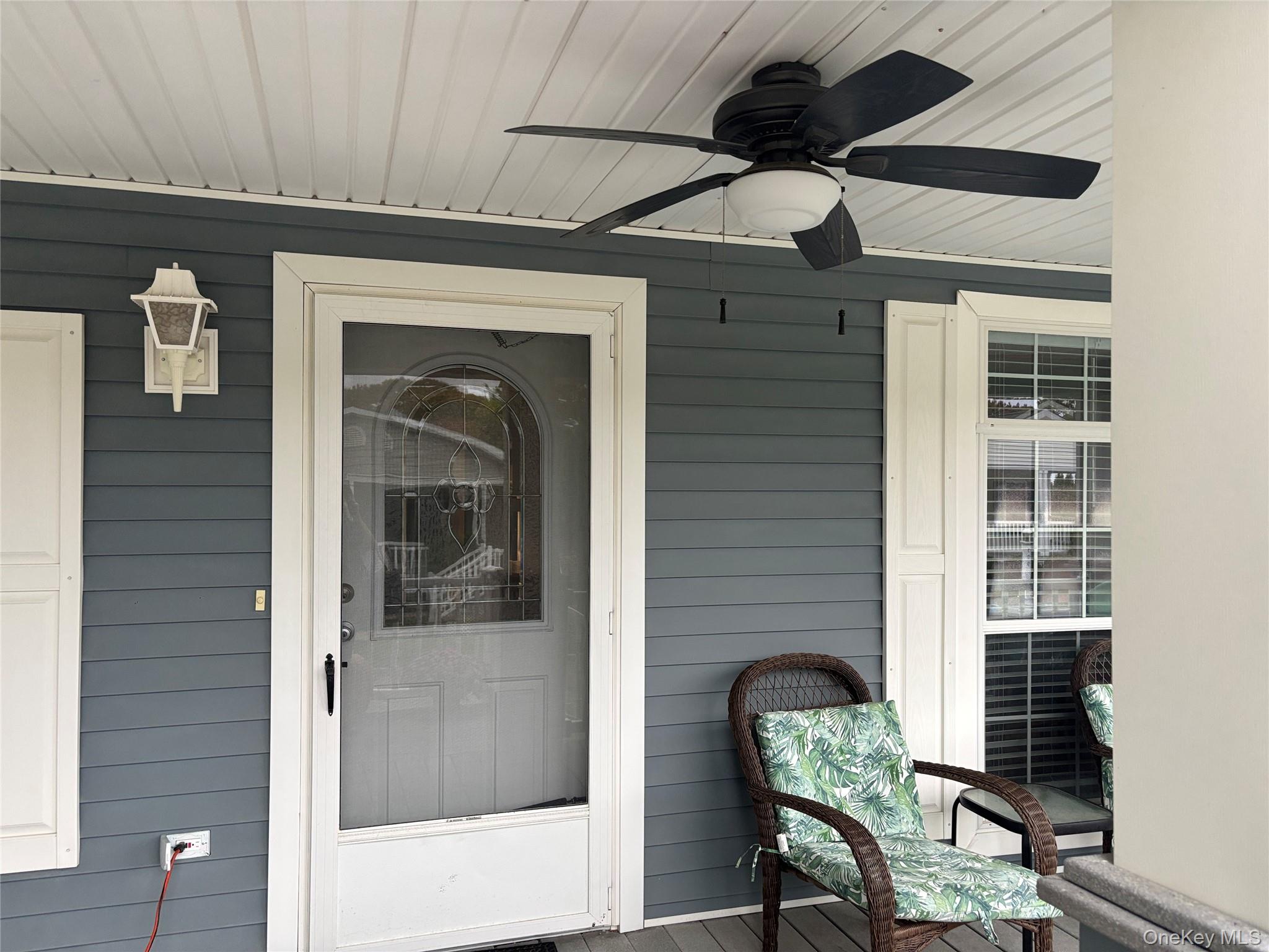 1661 Old Country Road # 506, Riverhead, NY 11901