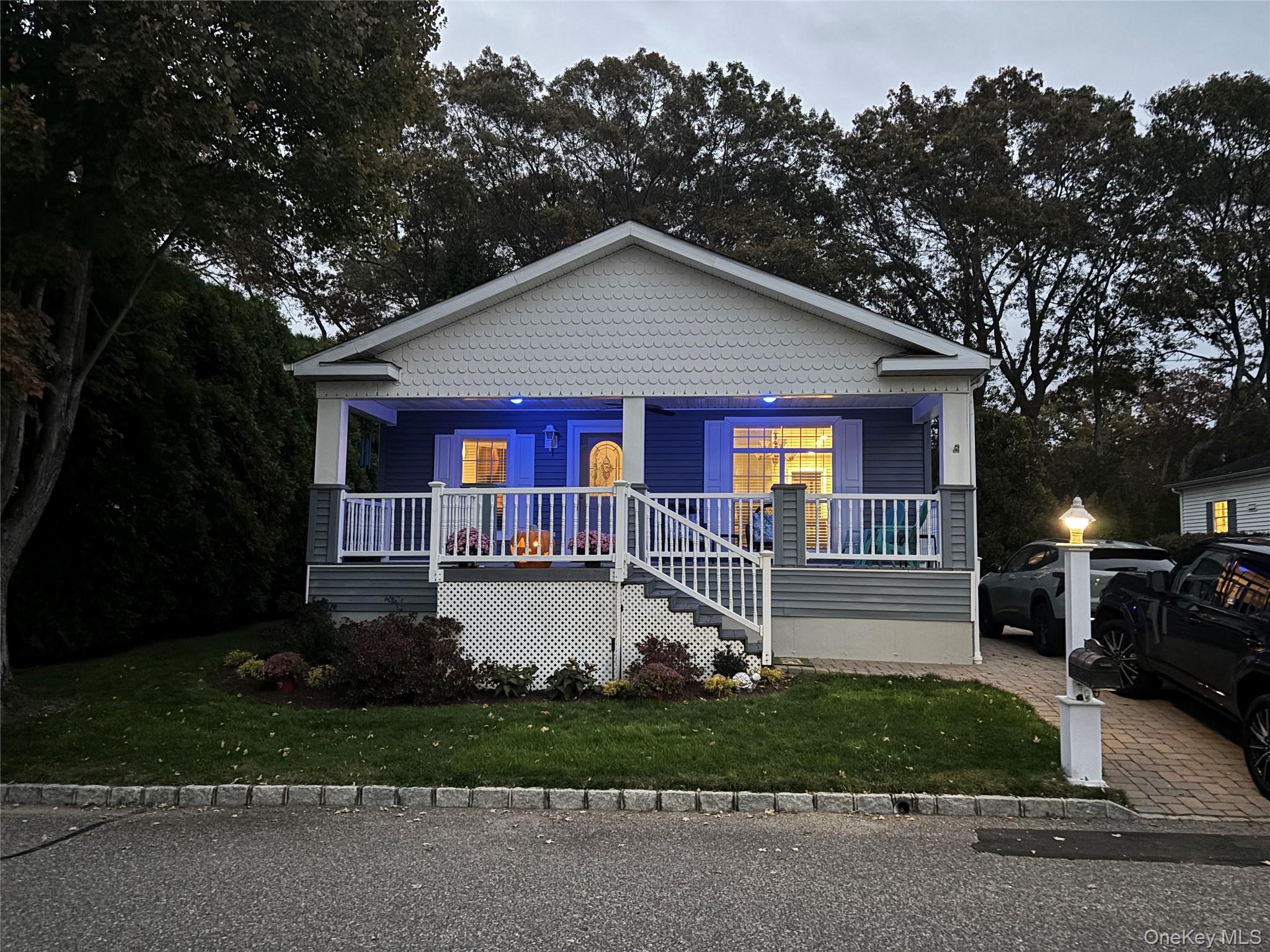 1661 Old Country Road # 506, Riverhead, NY 11901