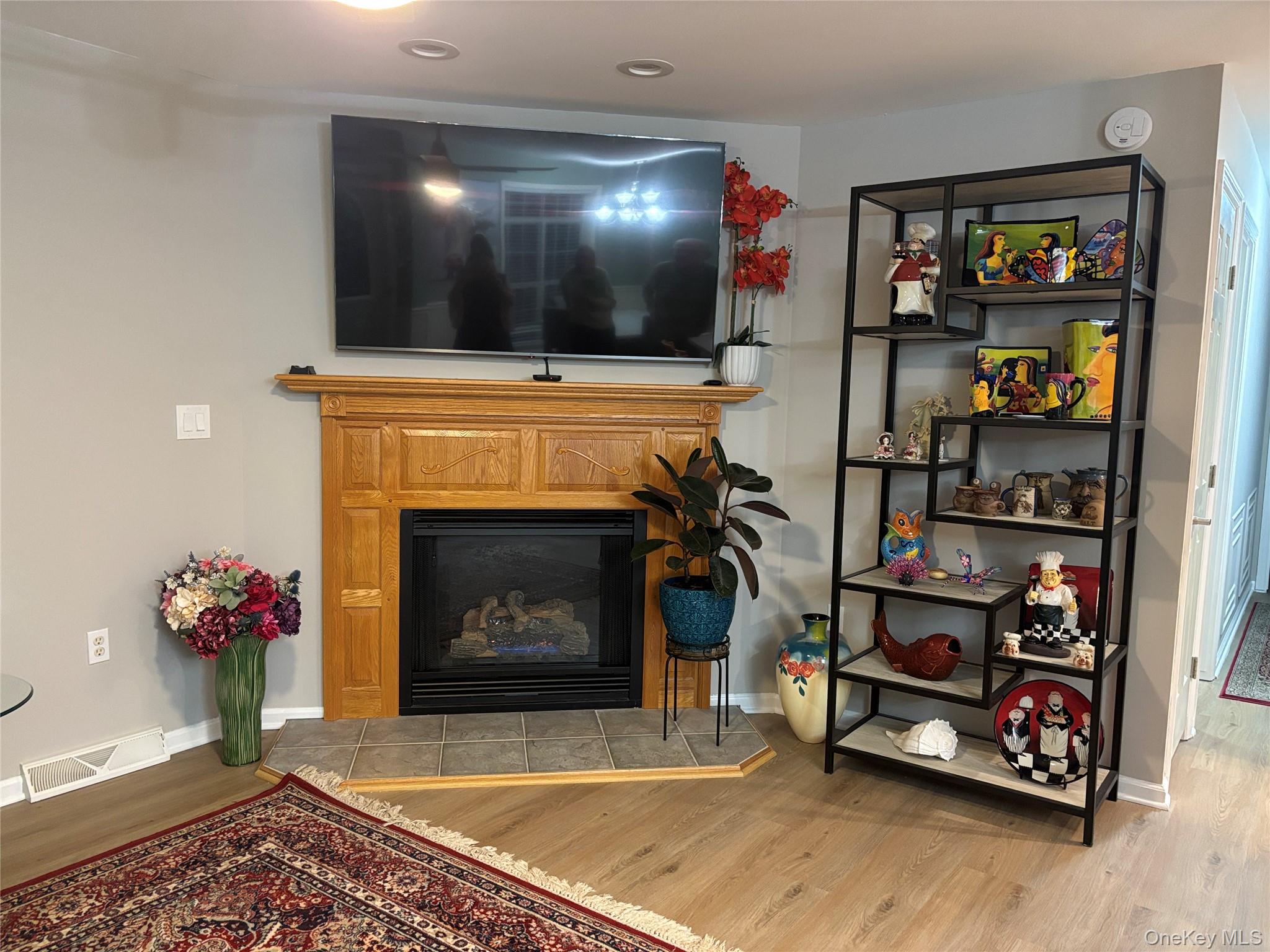 1661 Old Country Road # 506, Riverhead, NY 11901