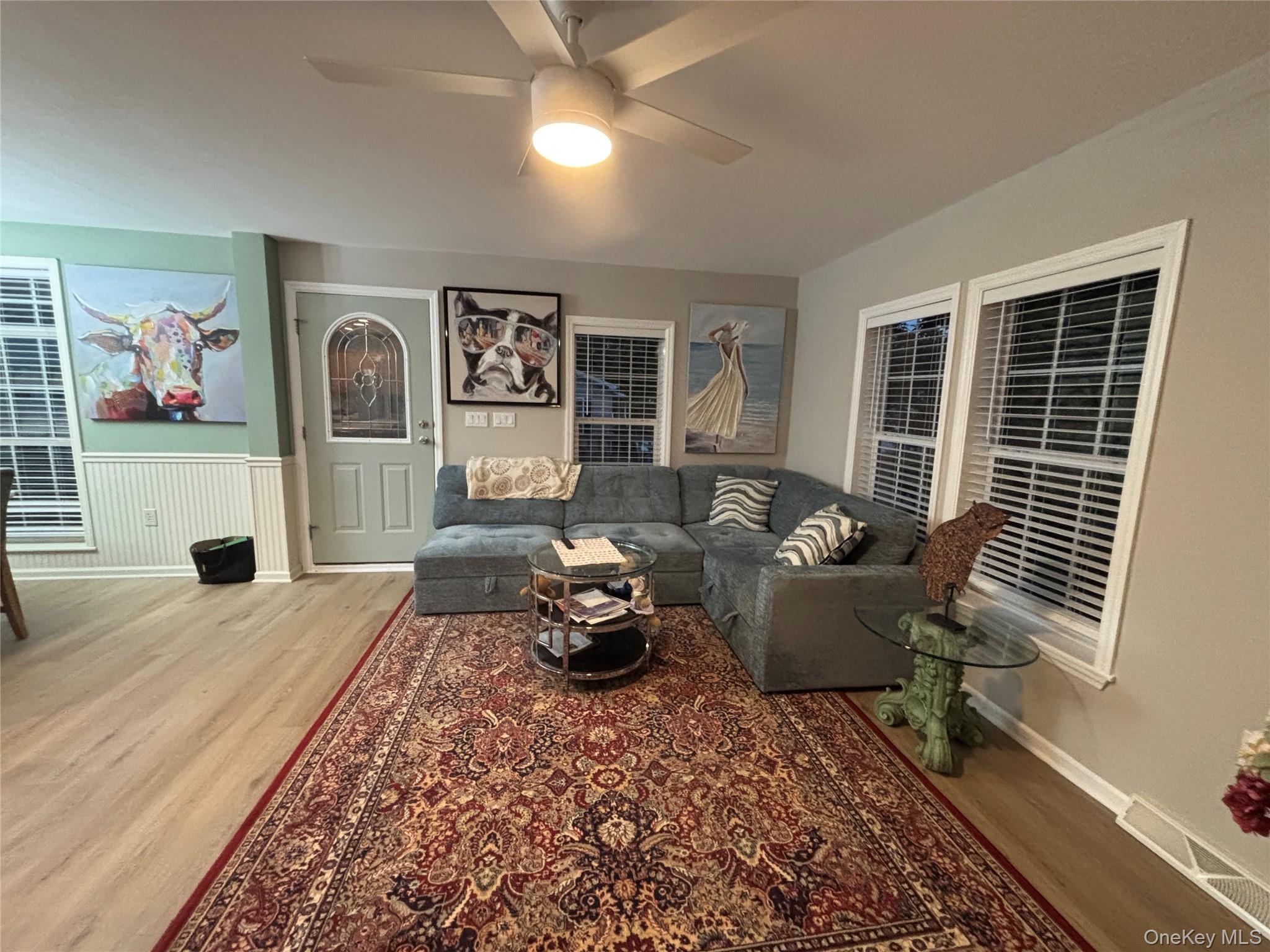 1661 Old Country Road # 506, Riverhead, NY 11901