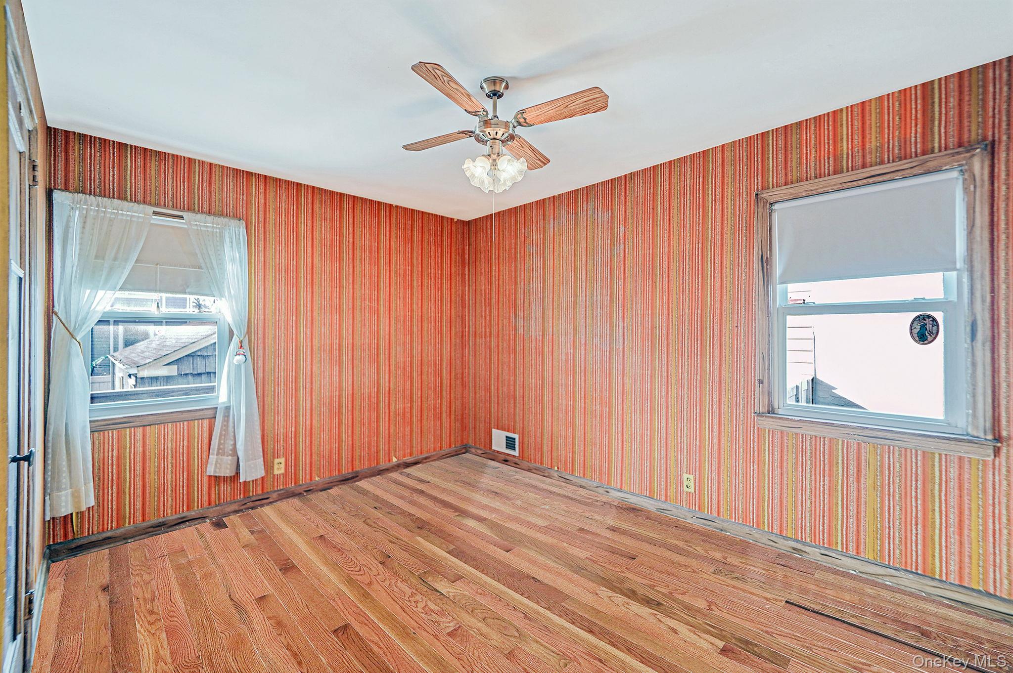 15 Berkshire Road, Merrick, NY 11566