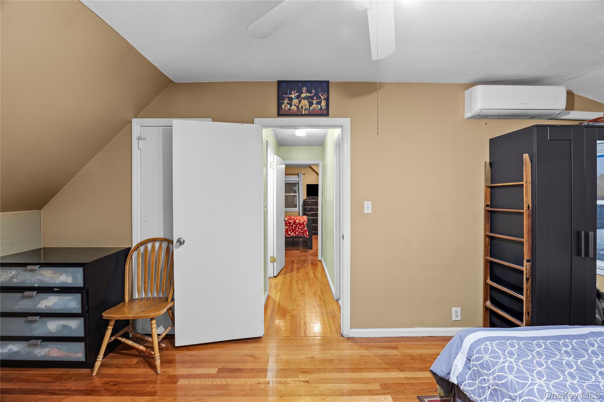 24612 86th Road, Bellerose, NY 11426