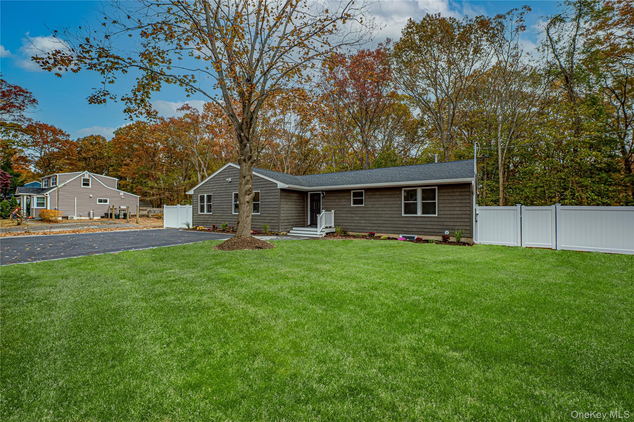 225 Tyler Avenue, Miller Place, NY 11764