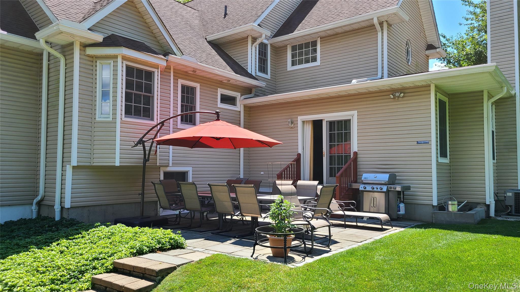 60 Haviland Lane, White Plains, NY 10605