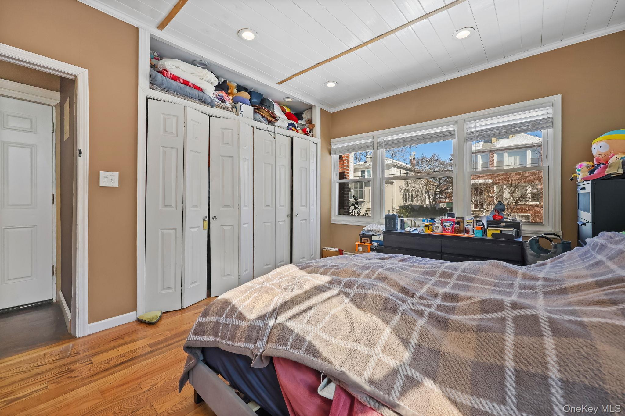 1831 Paulding Avenue, Bronx, NY 10462