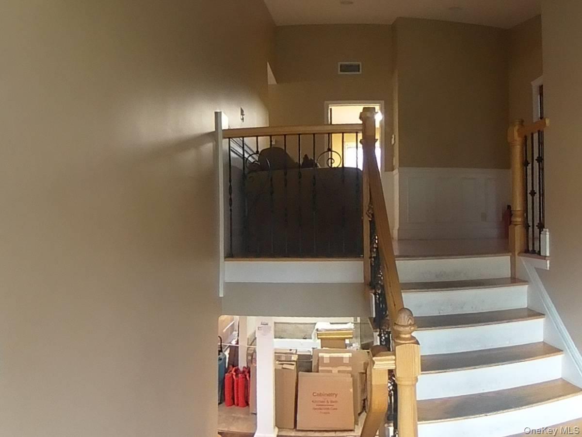 2713 Route 17m # 3, New Hampton, NY 10958