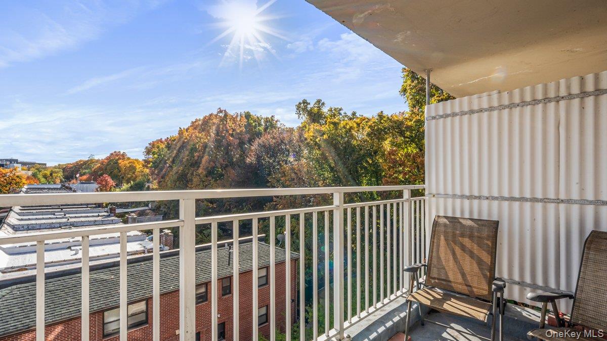 68-20 Selfridge Street # 4K, Forest Hills, NY 11375