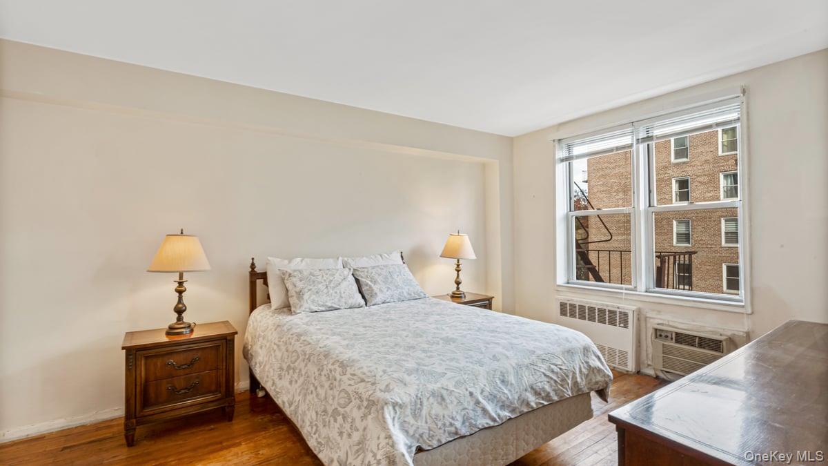 68-20 Selfridge Street # 4K, Forest Hills, NY 11375