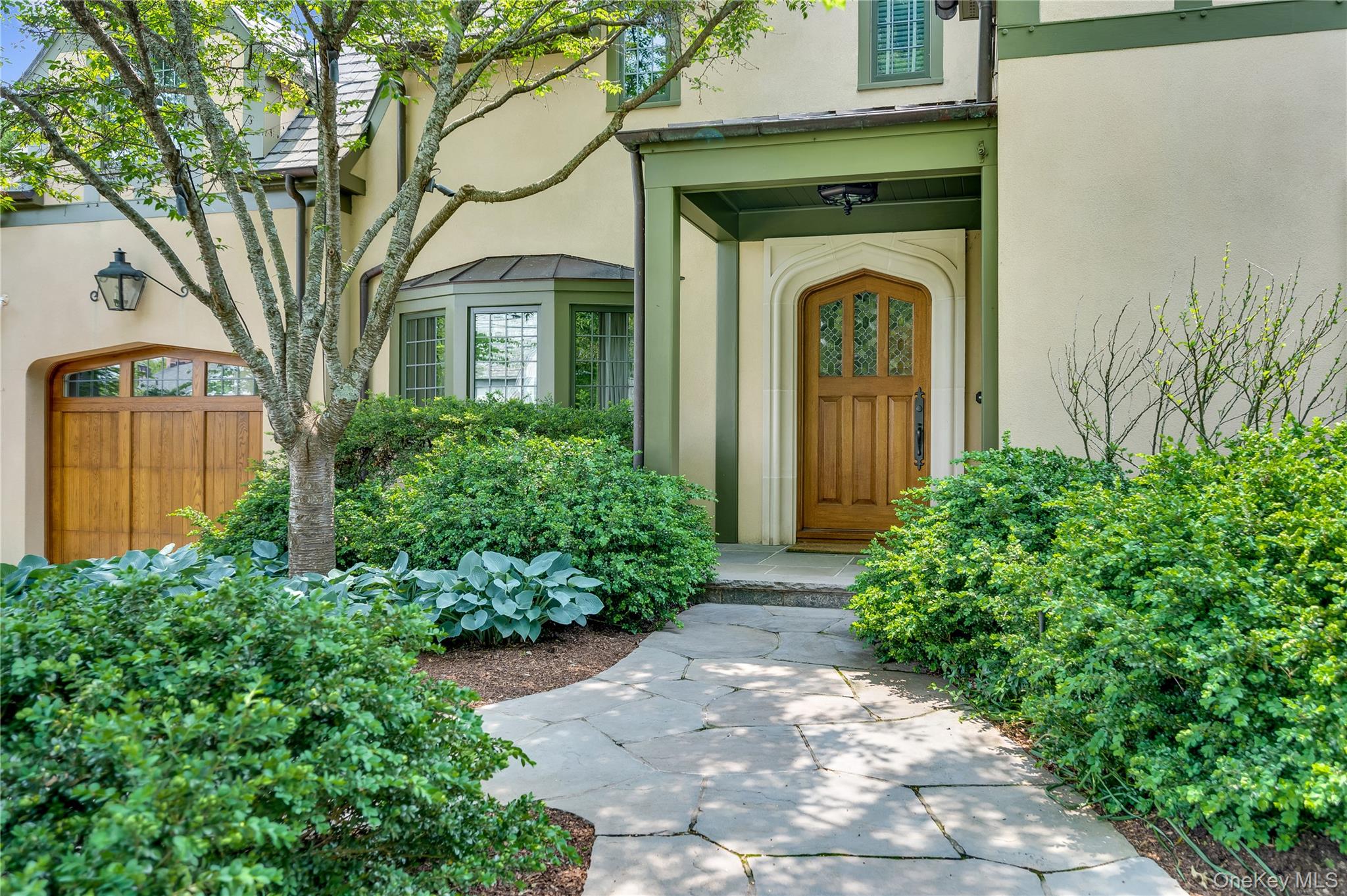 24 Homesdale Road, Bronxville, NY 10708