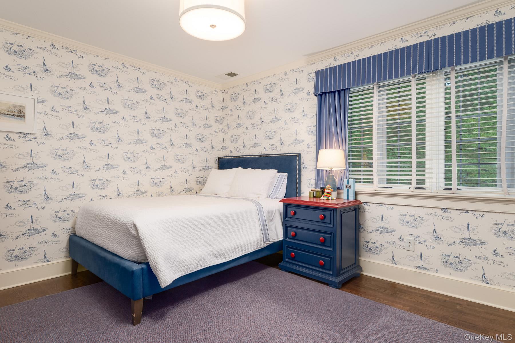 24 Homesdale Road, Bronxville, NY 10708