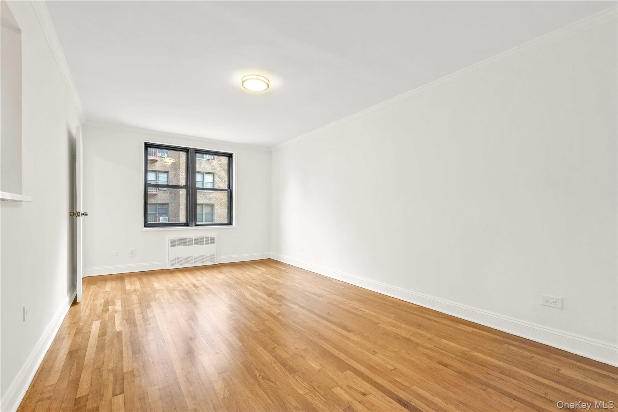 150-10 71st Avenue # 2K, Flushing, NY 11367