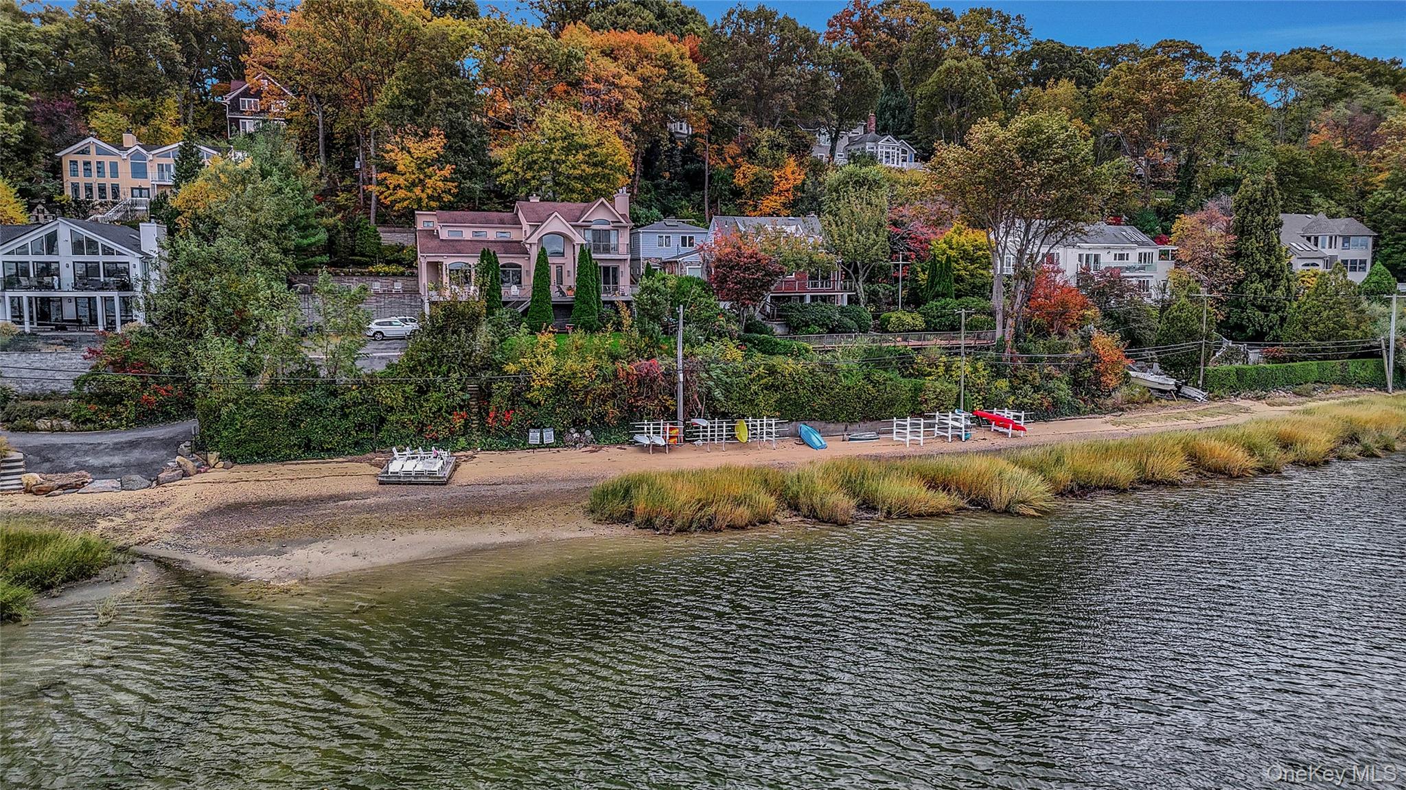 746 Sound View Road, Mill Neck, NY 11771