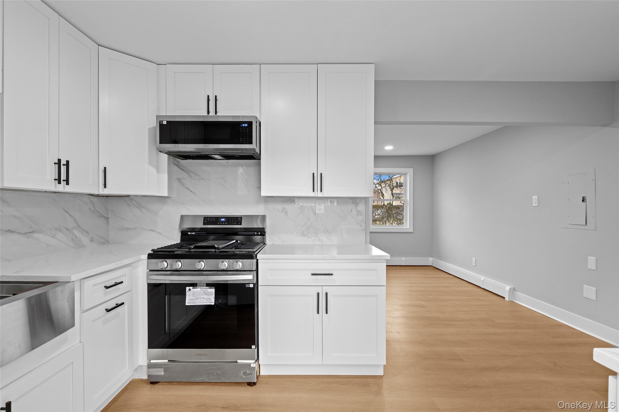 803 Meade Avenue, Bellport, NY 11713