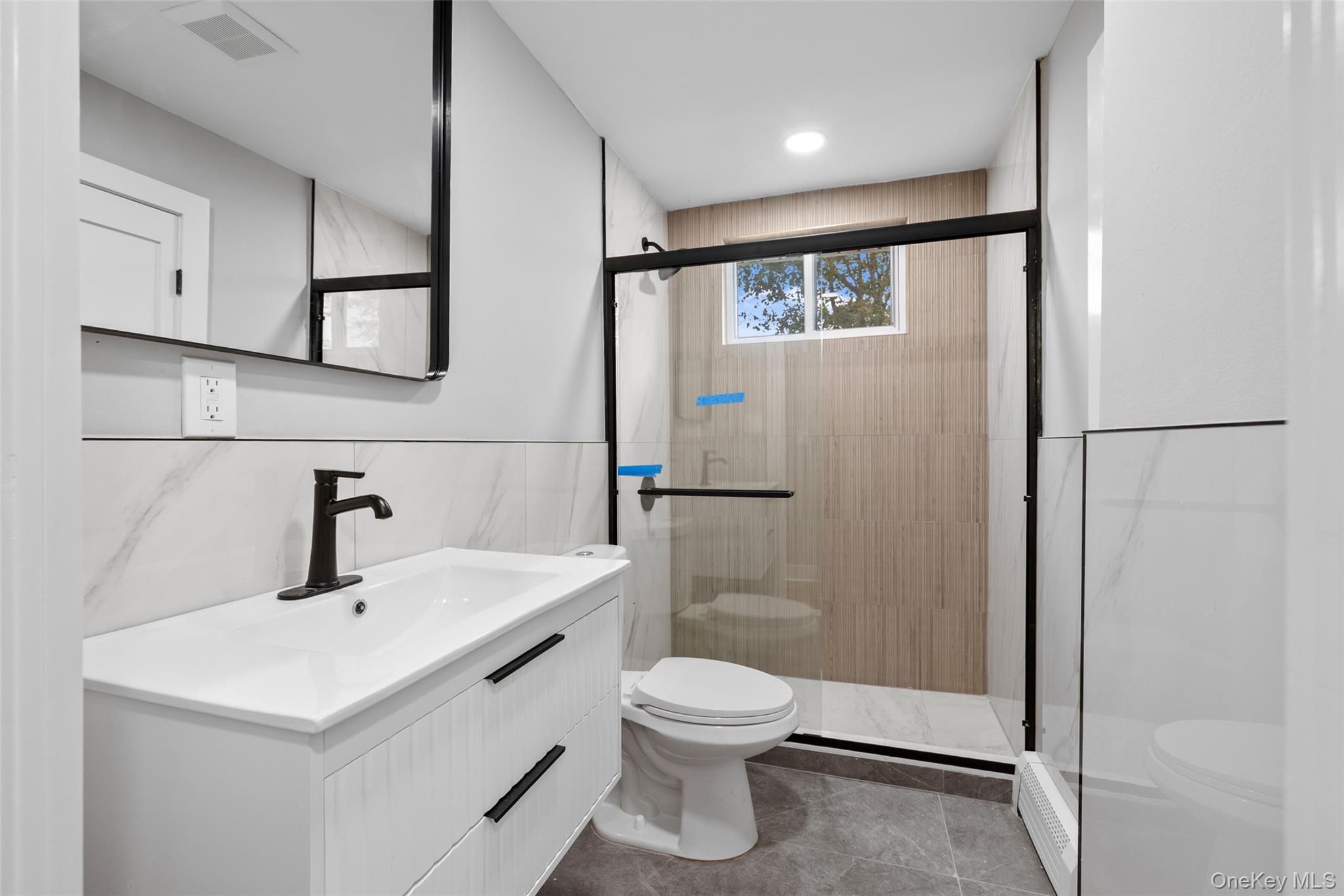 803 Meade Avenue, Bellport, NY 11713