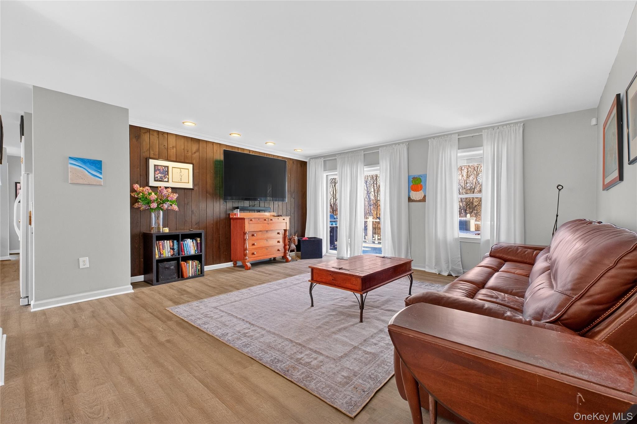 387 Cornwall Hill Road, Patterson, NY 12563