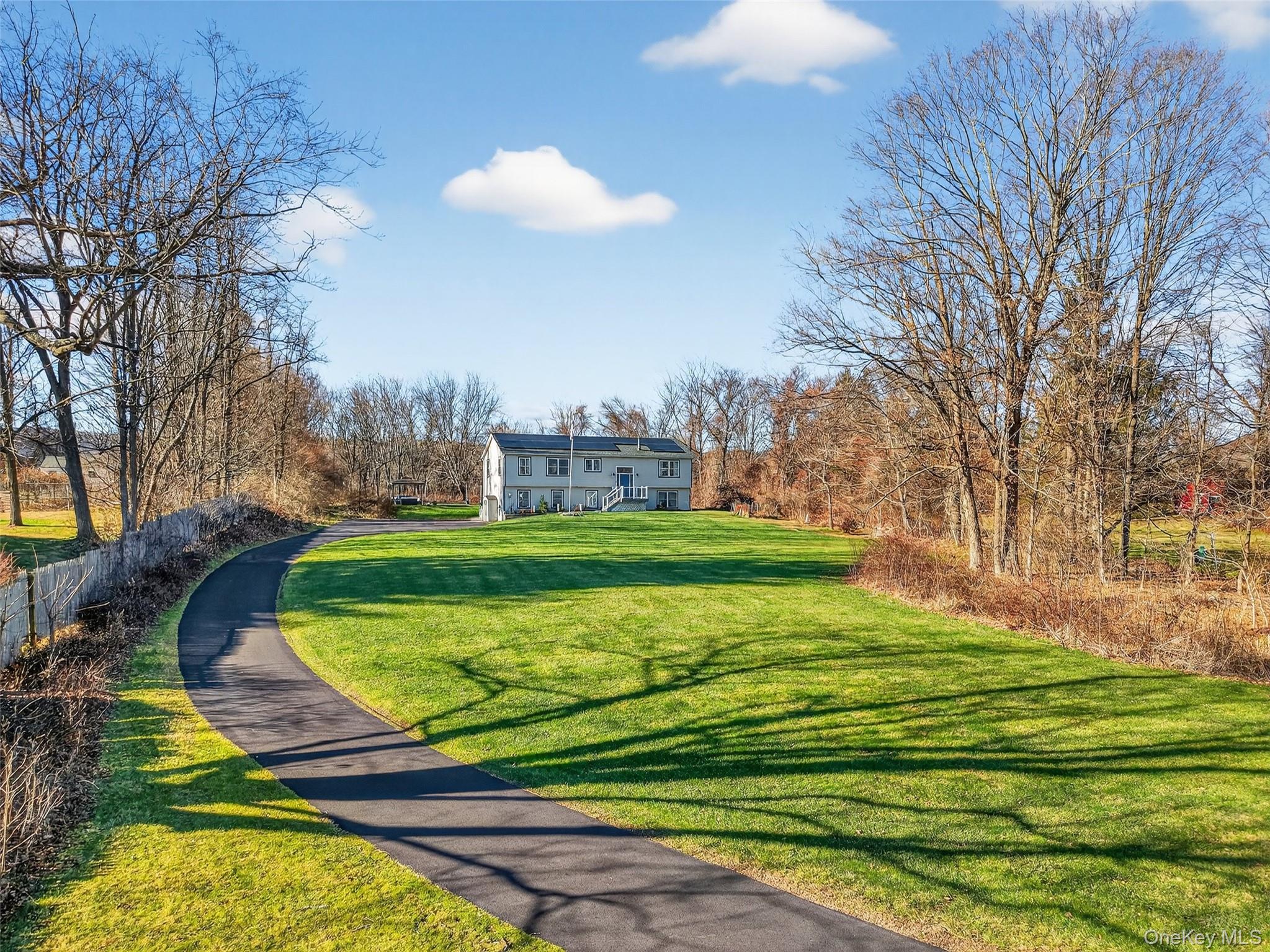 387 Cornwall Hill Road, Patterson, NY 12563