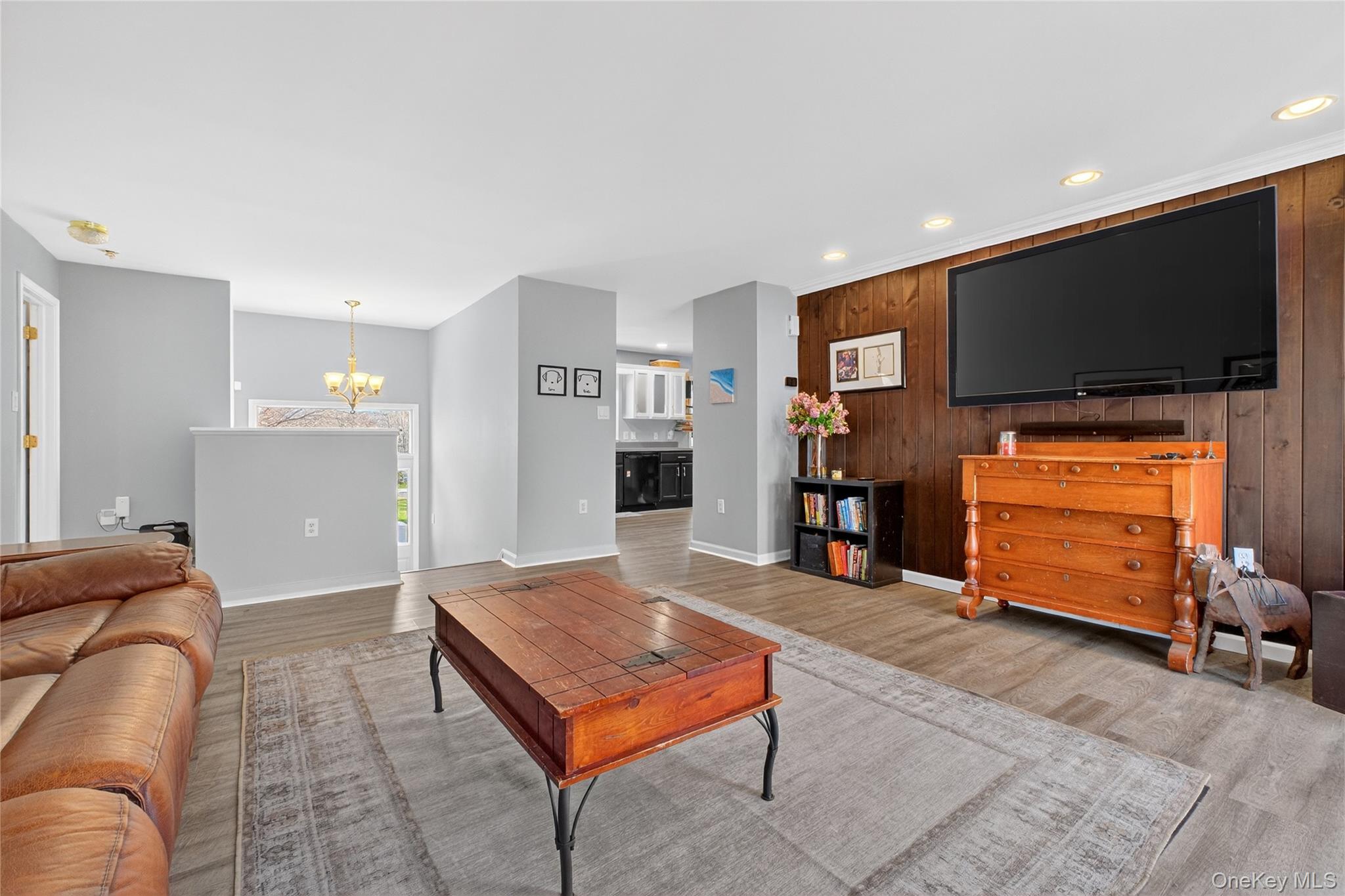 387 Cornwall Hill Road, Patterson, NY 12563