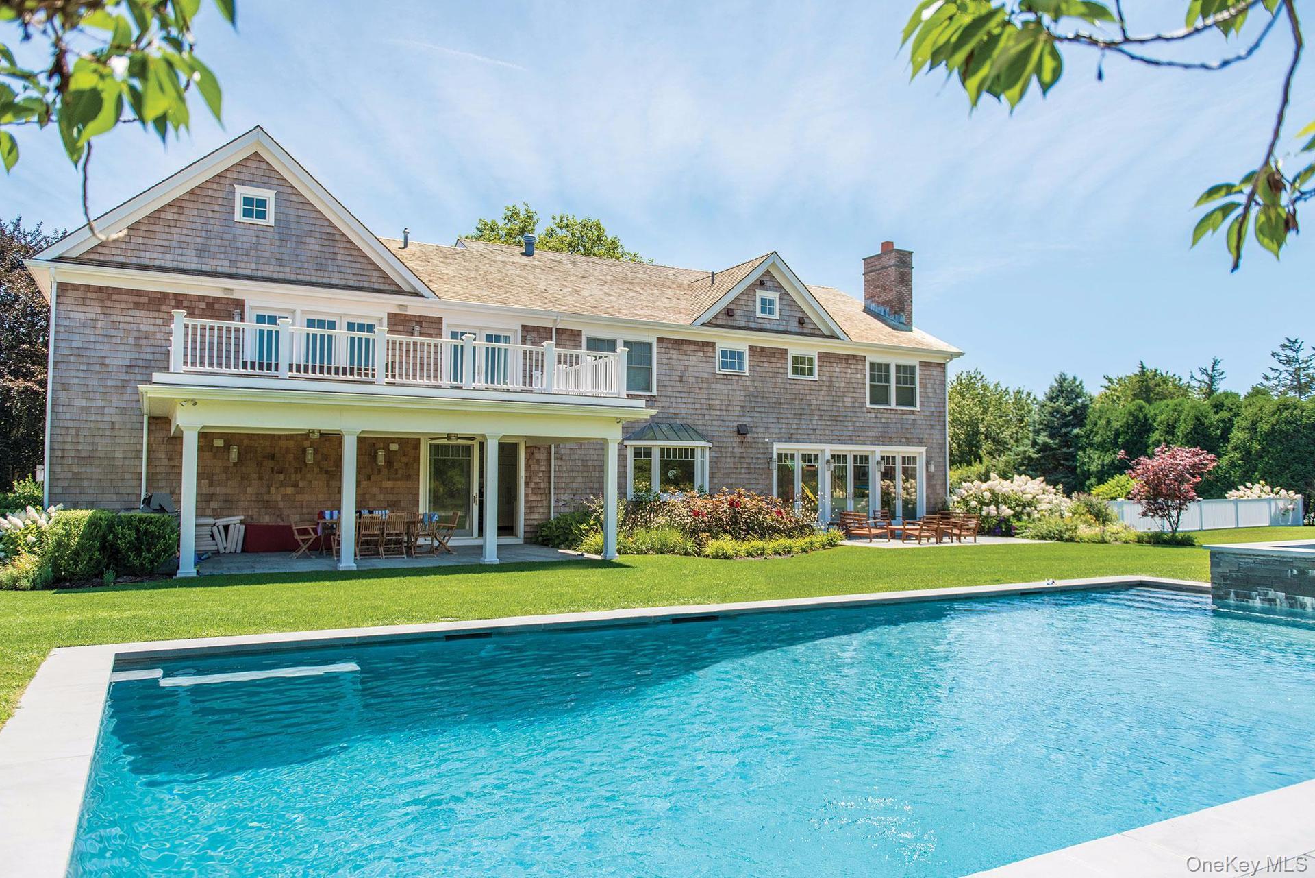 94 Kellis Pond Lane, Bridgehampton, NY 11932