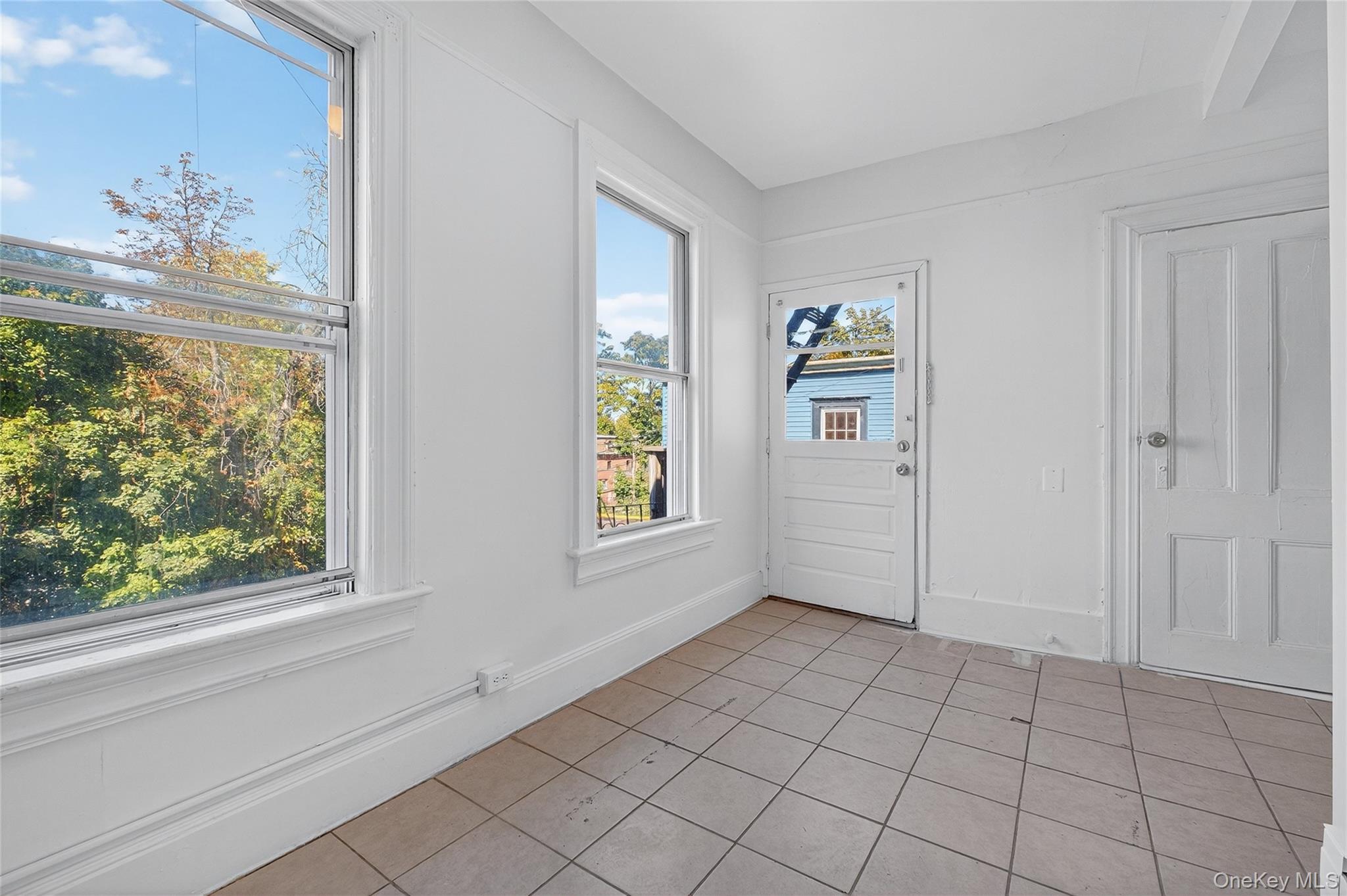 49 S Hamilton Street # 2, Poughkeepsie, NY 12601