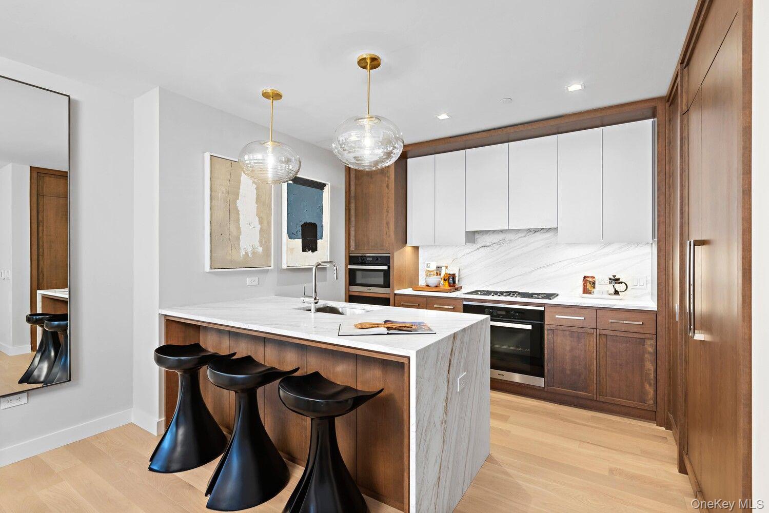 212 W 93RD Street # 9B, New York (Manhattan), NY 10025