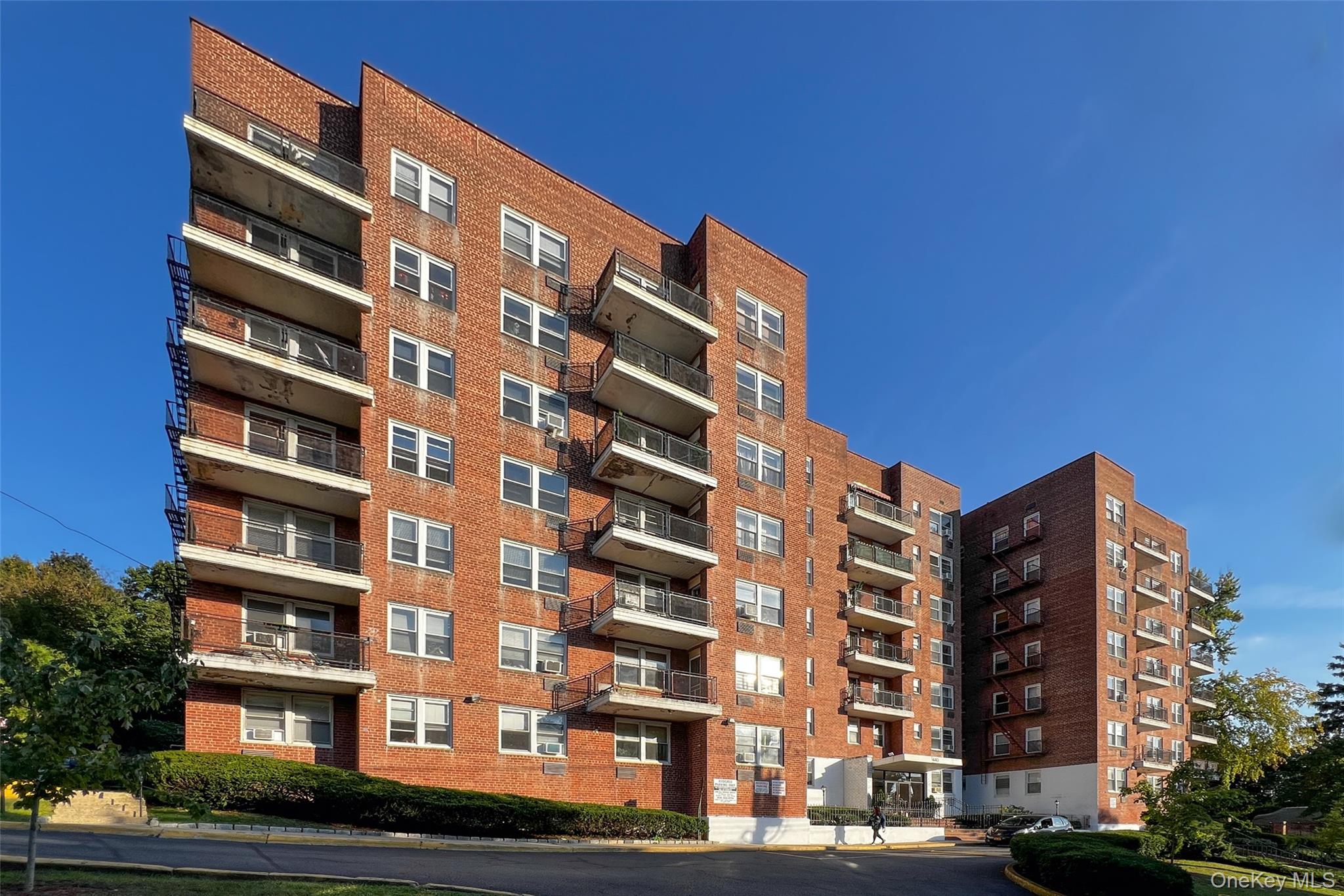 440 Warburton Avenue # 3-G, Yonkers, NY 10701