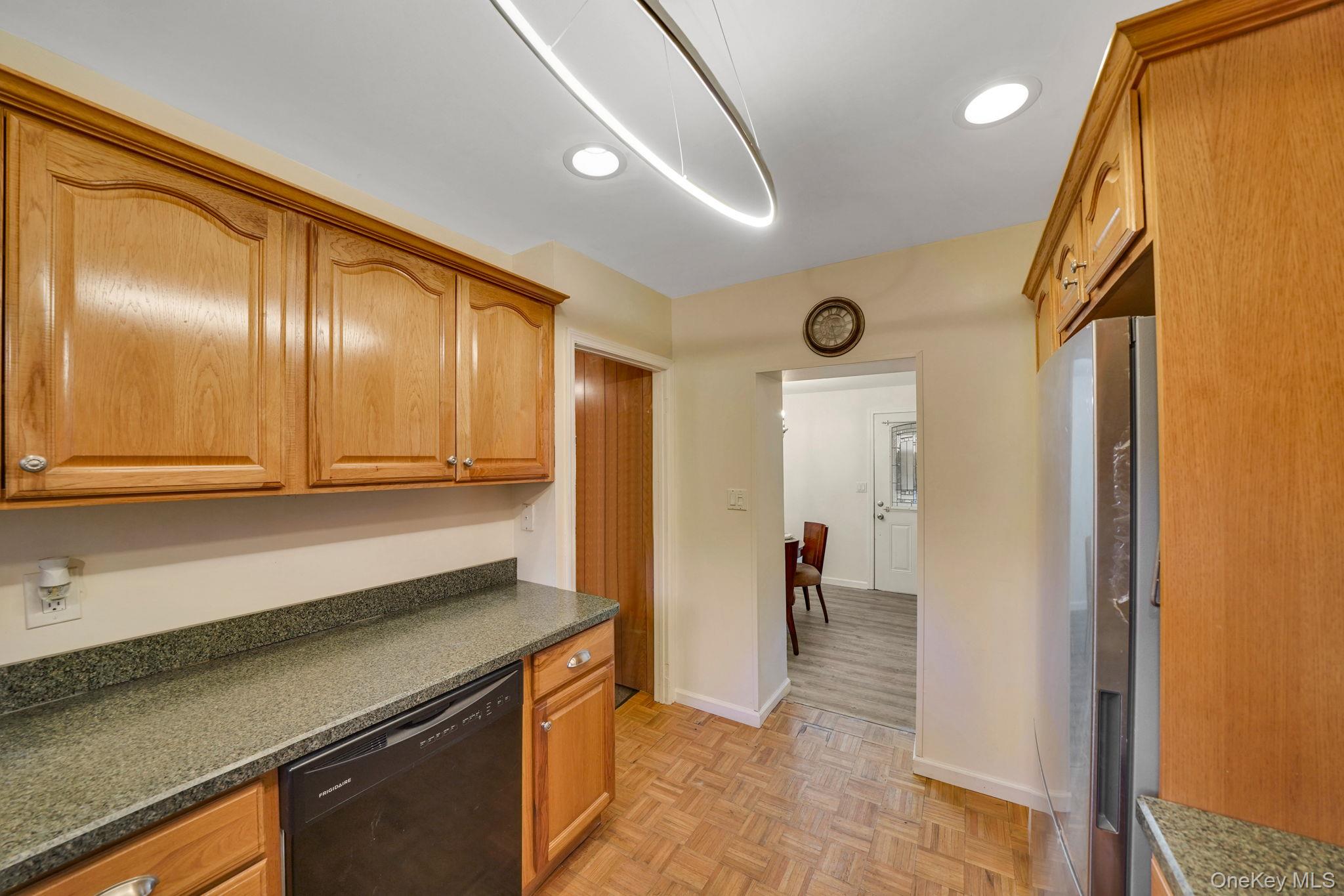 10 Siracusa Boulevard, Smithtown, NY 11787