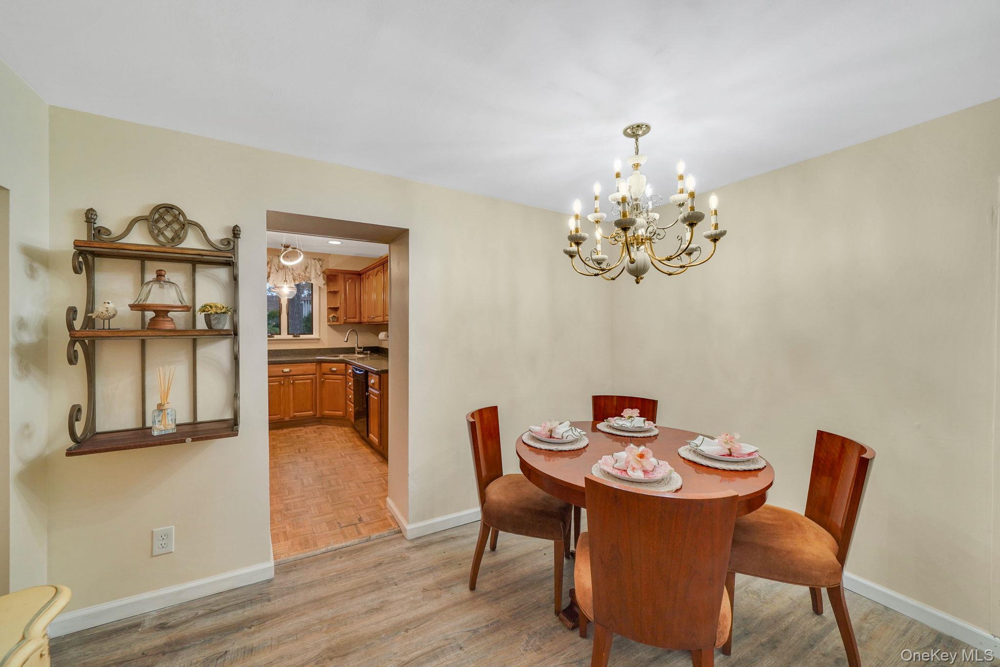 10 Siracusa Boulevard, Smithtown, NY 11787