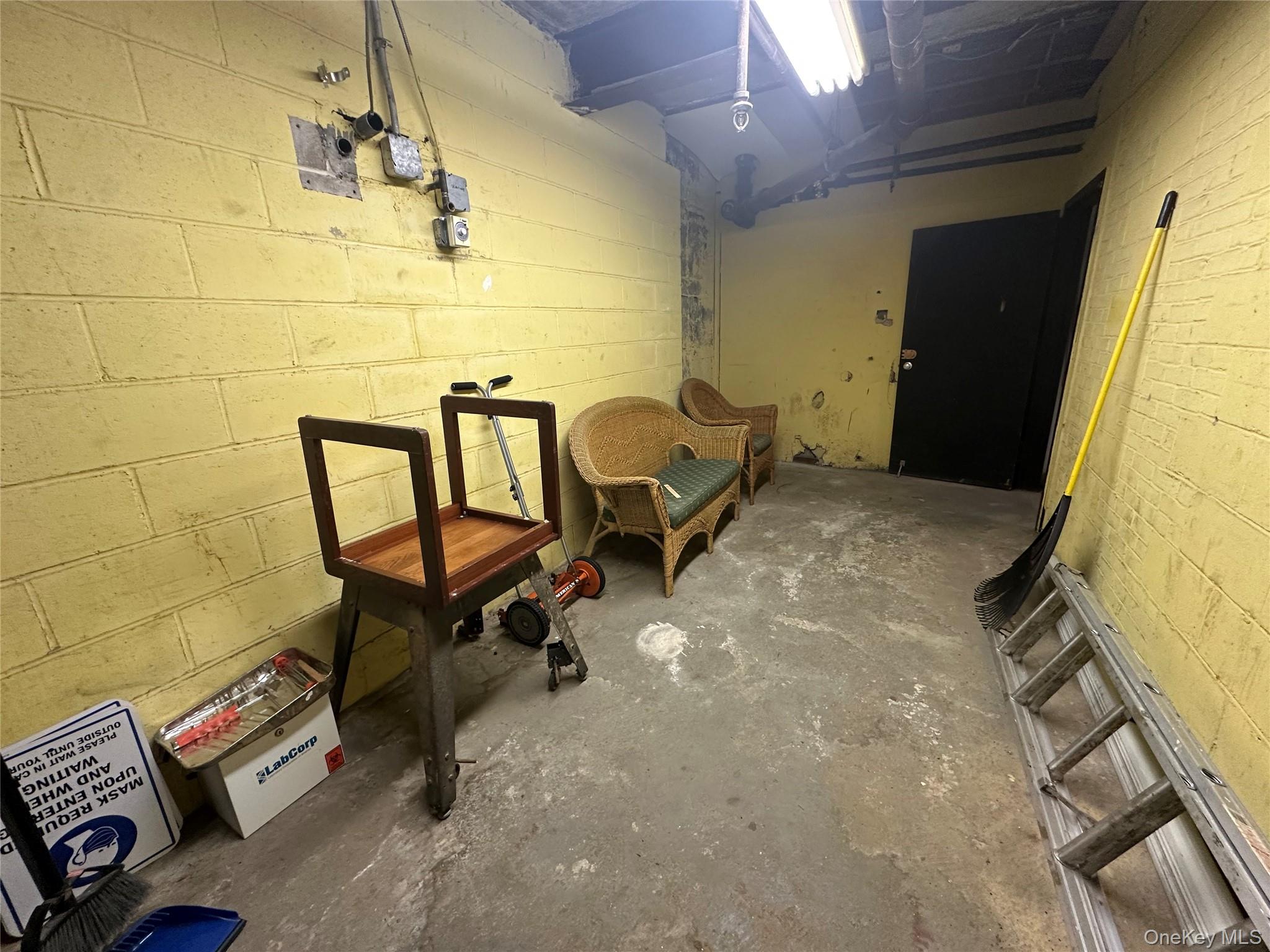 72 Fulton Avenue, Hempstead, NY 11550