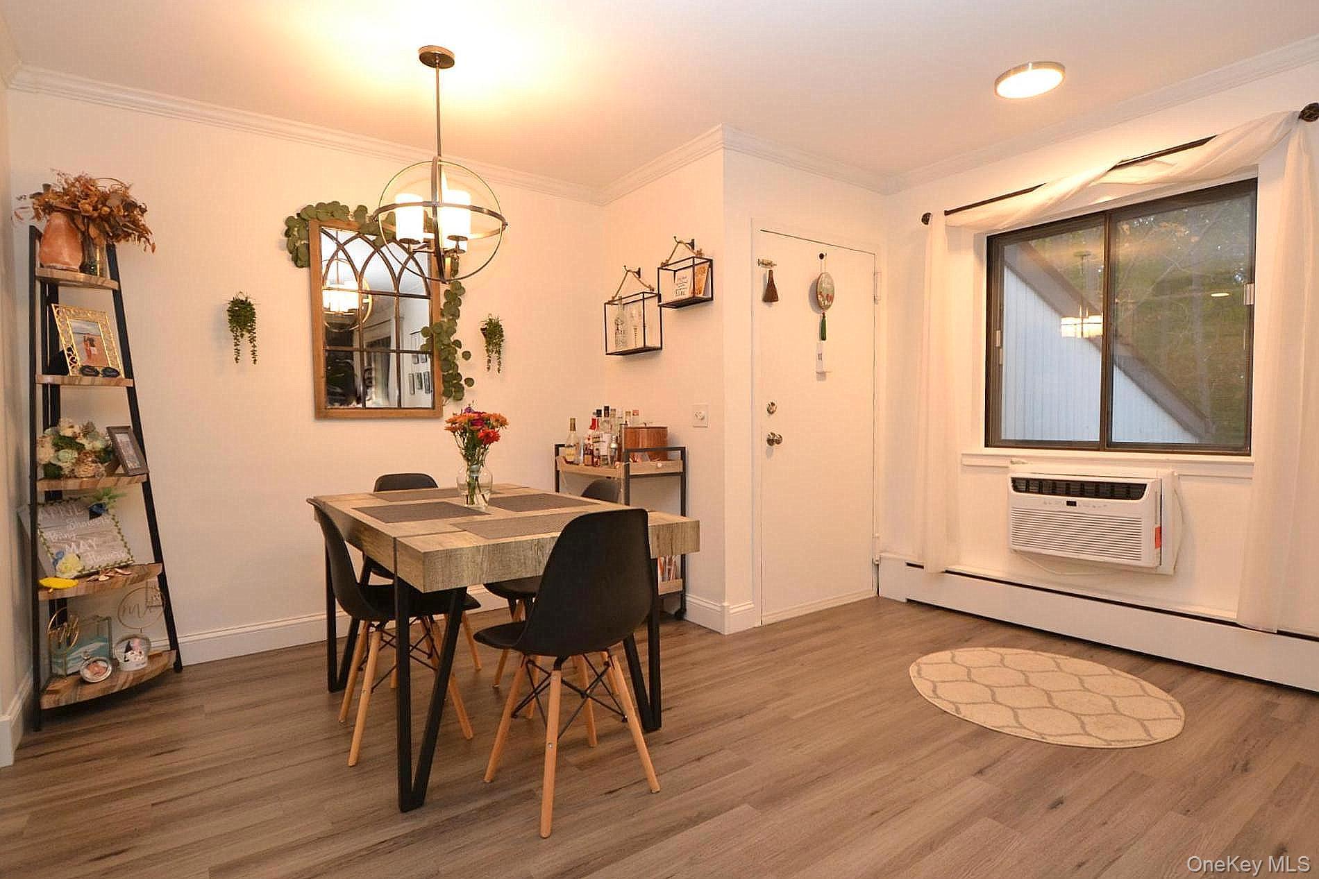 103 Richmond Boulevard # 3A, Ronkonkoma, NY 11779