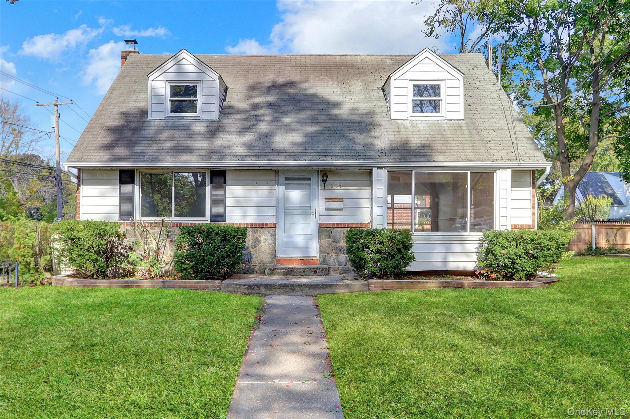 474 Roy Street, West Hempstead, NY 11552