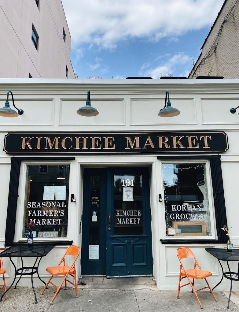 191 Greenpoint Avenue, Brooklyn, NY 11222