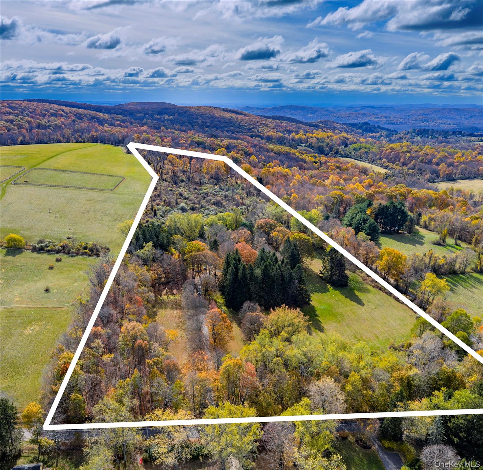 64 S Quaker Hill Road, Pawling, NY 12564