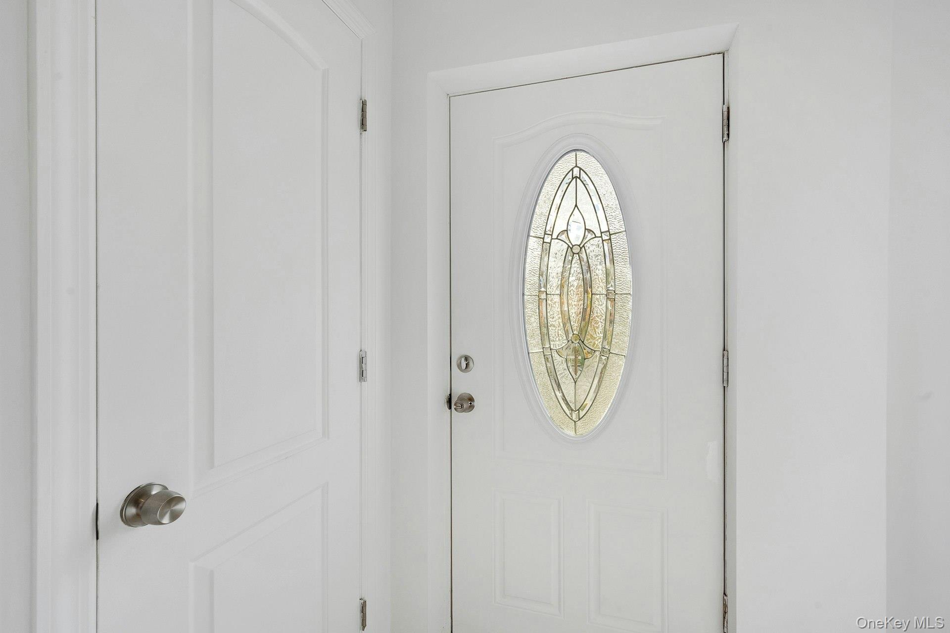 820 Hollywood Avenue, Bronx, NY 10465